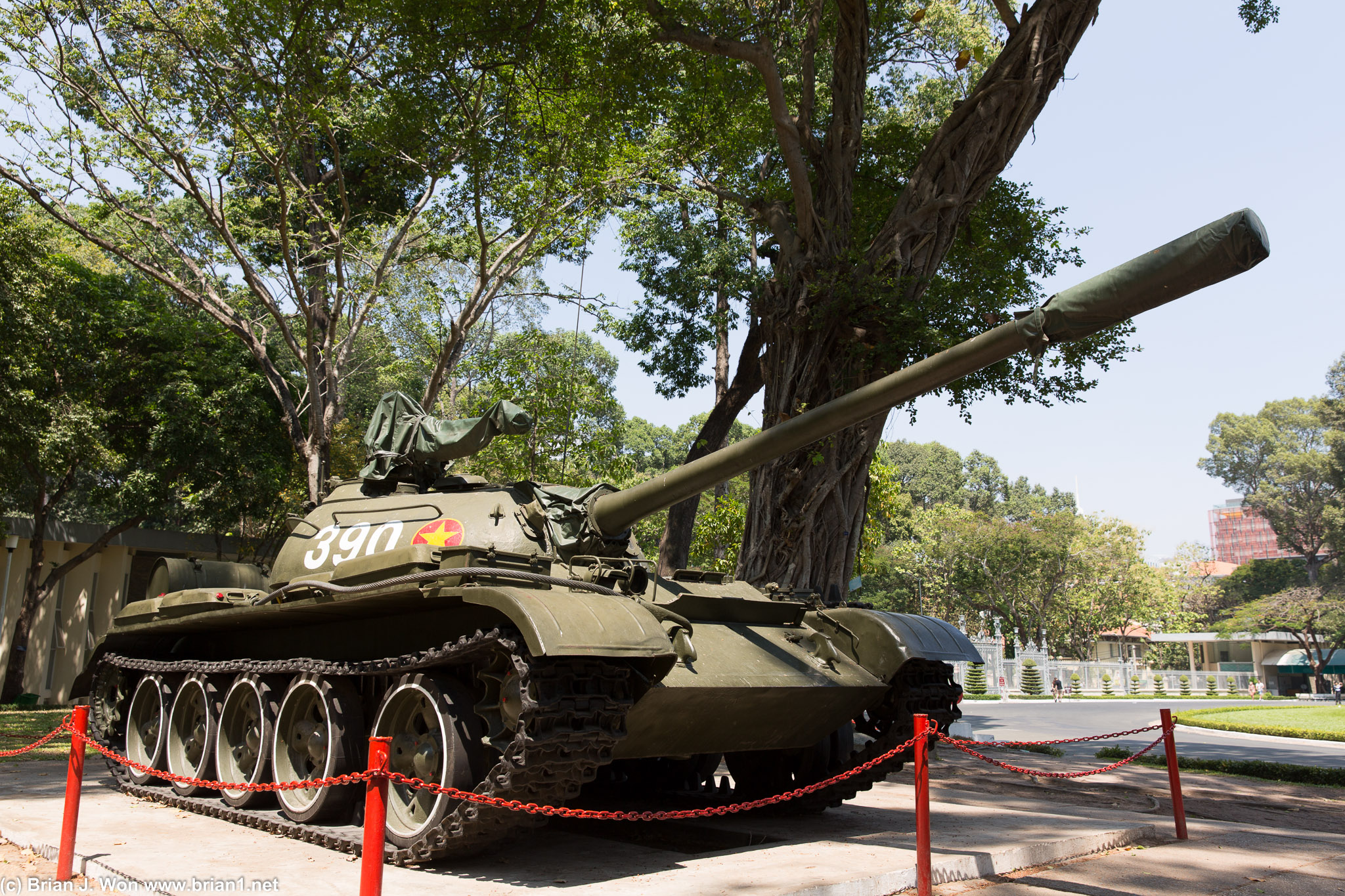 One of two T-54/55 tanks on the palace grounds.