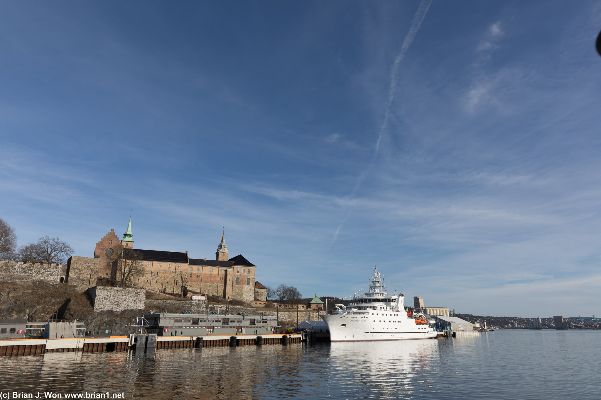 Akershus Fortress and the ship Dr. Fridtjof Nansen visible on the Oslo harbor cruise.
