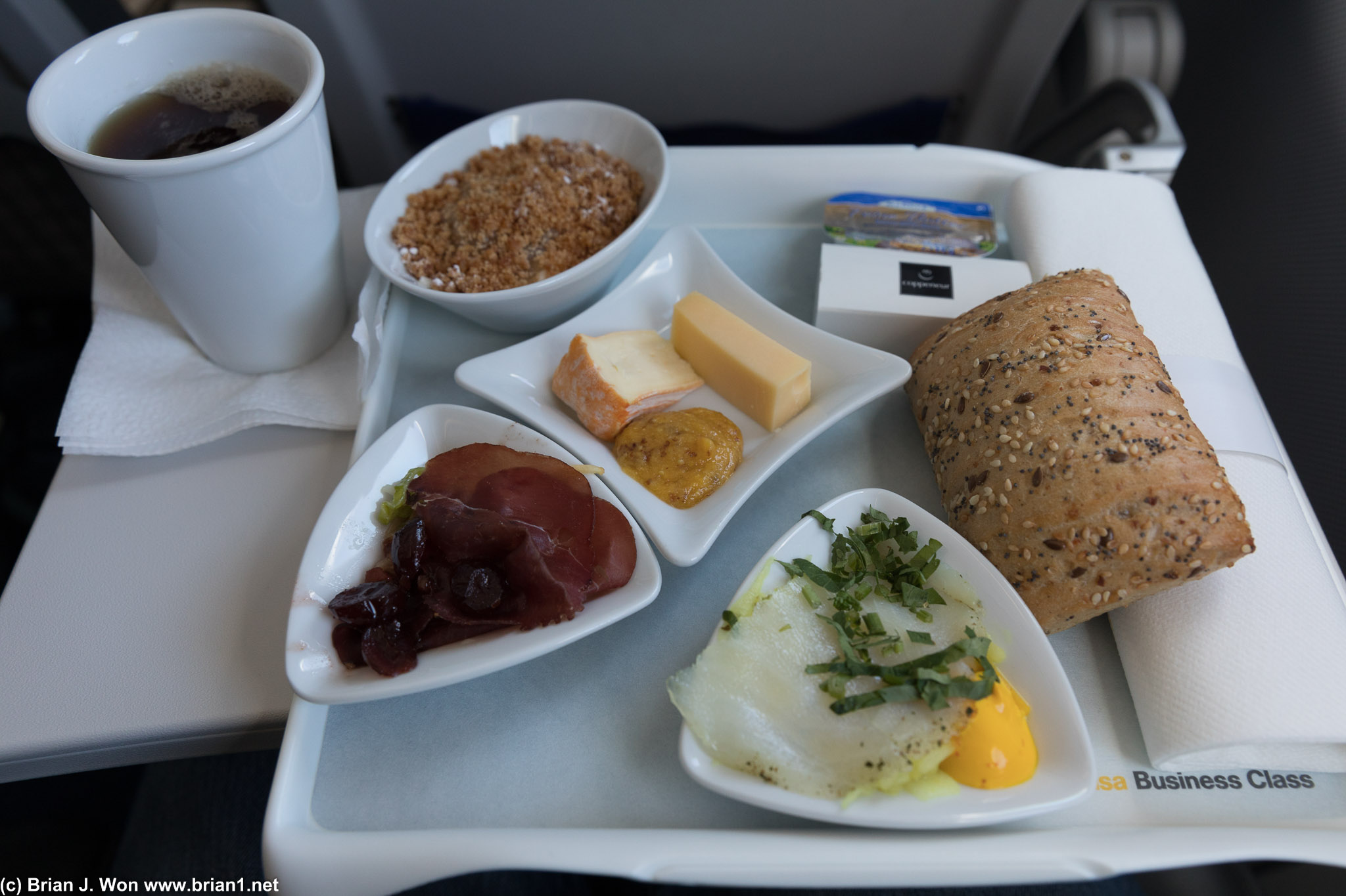 Food was surprisingly decent for such a short flight.