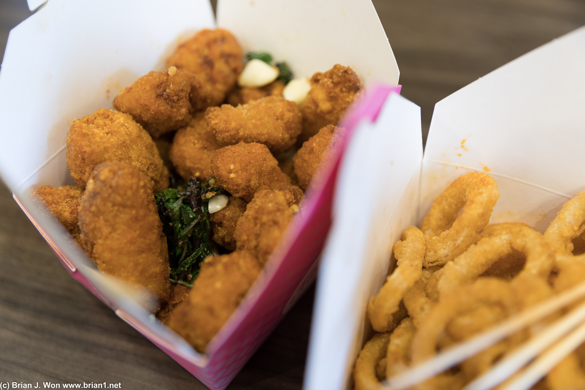 Popcorn chicken and squid rings at i-Tea.