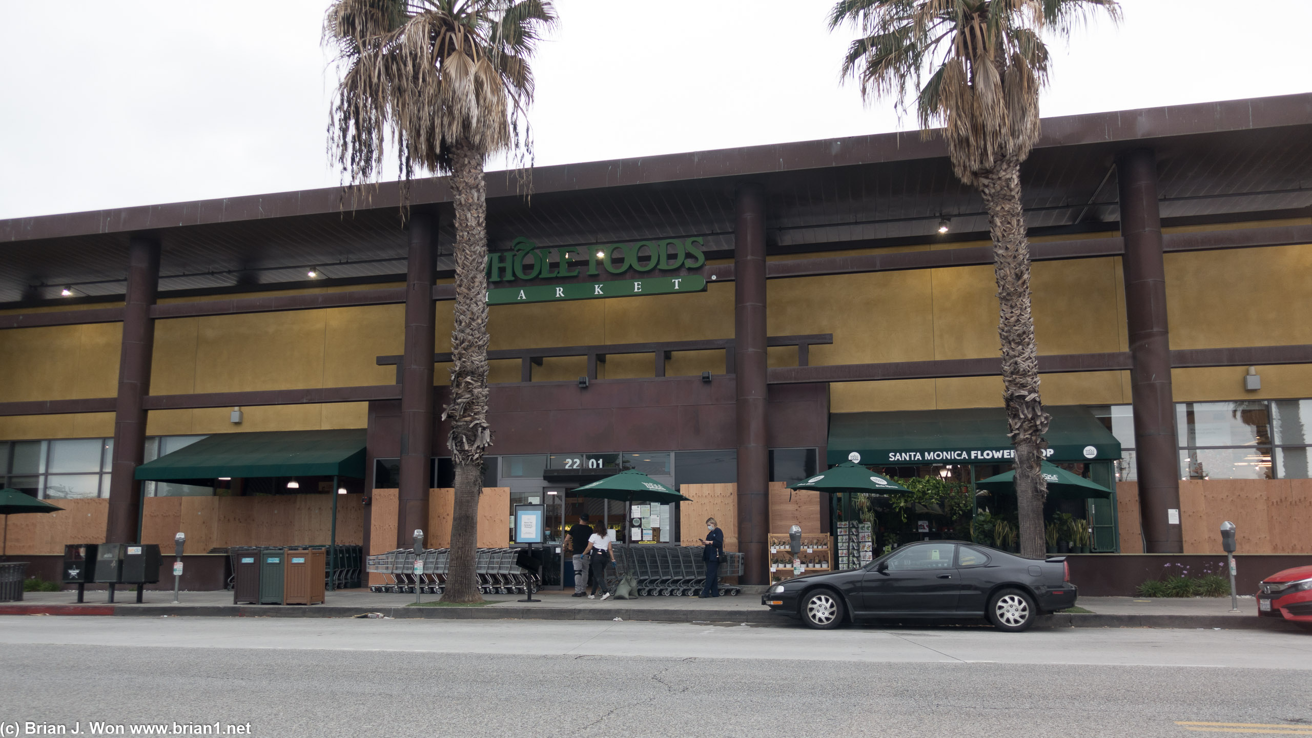 Whole Foods off 22nd and Wilshire.