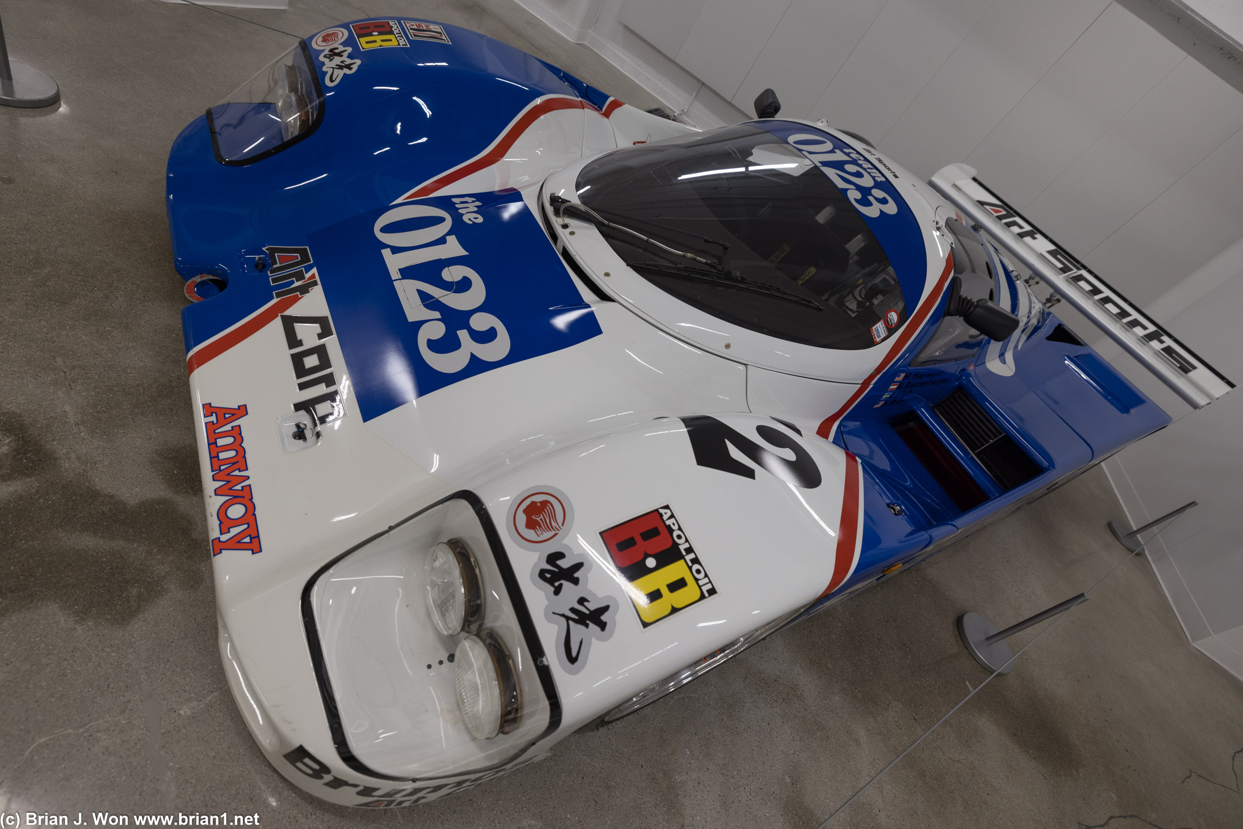 Team 0123 Porsche 962.