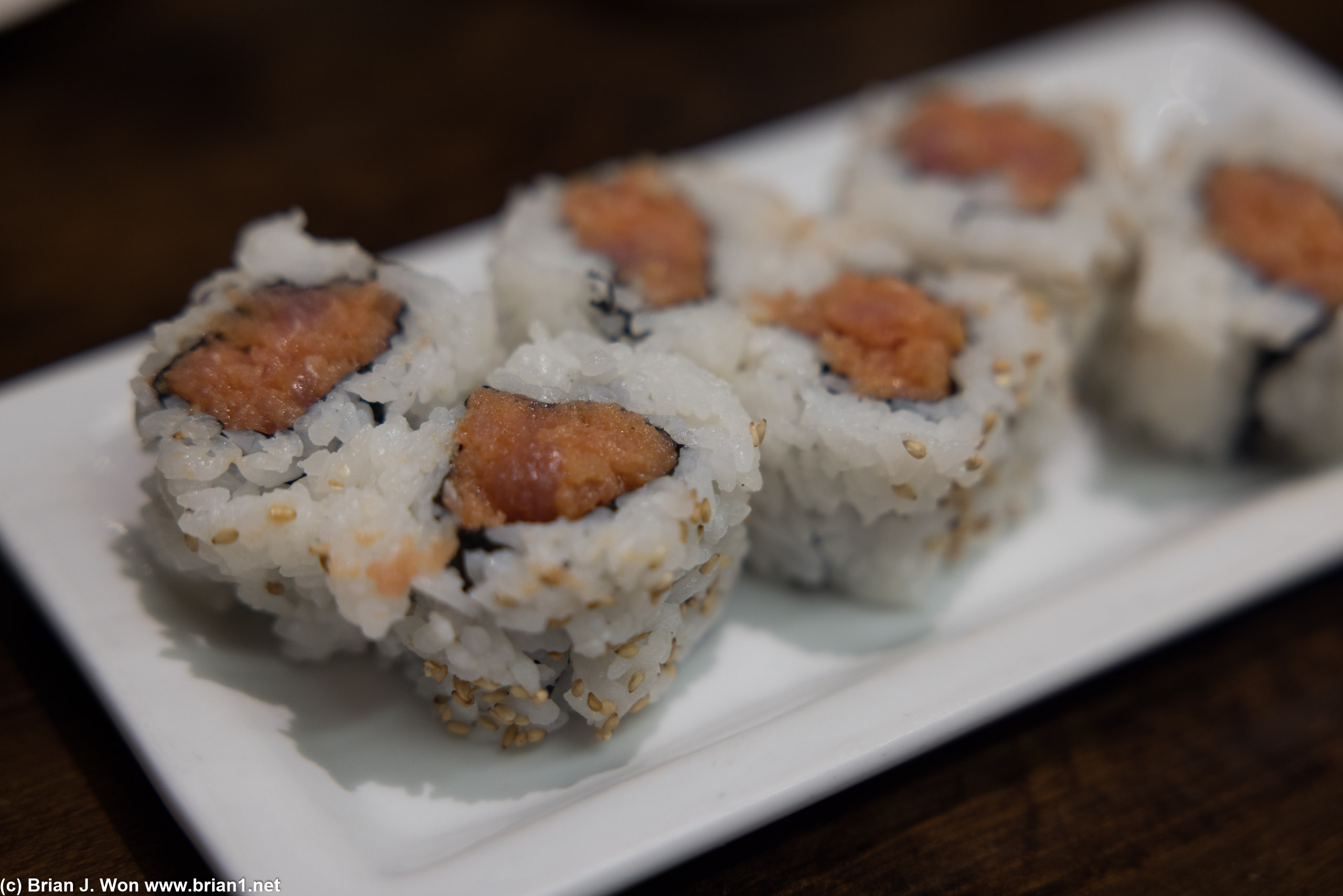 Spicy tuna roll. Serviceable.