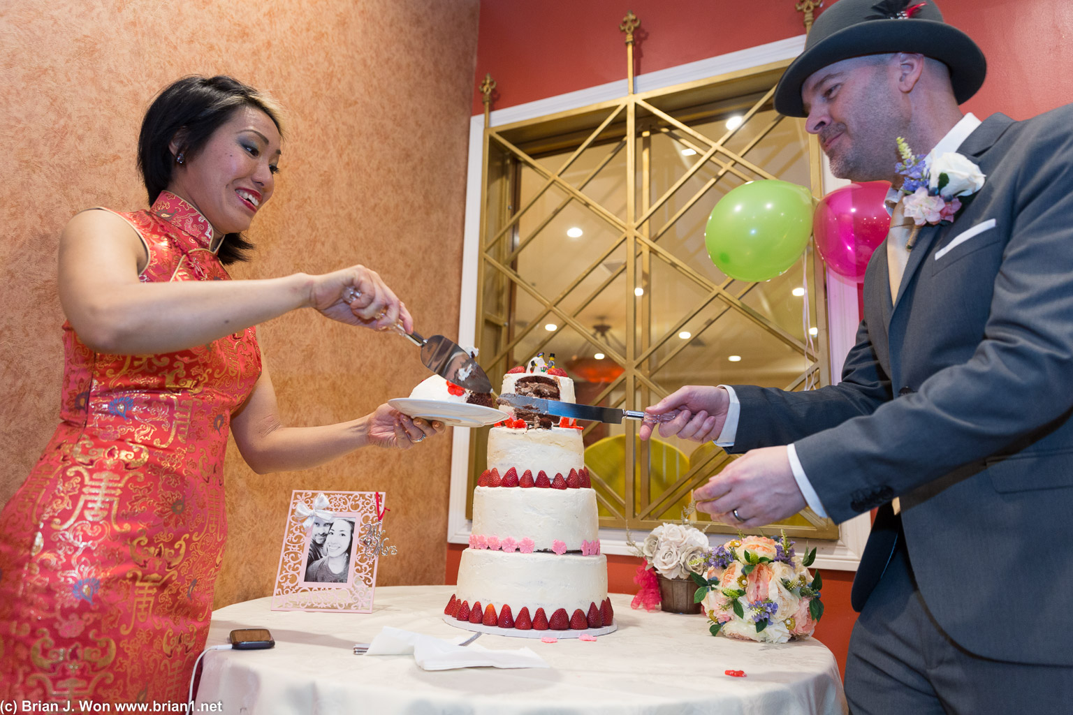 Cake to plate transfer success!