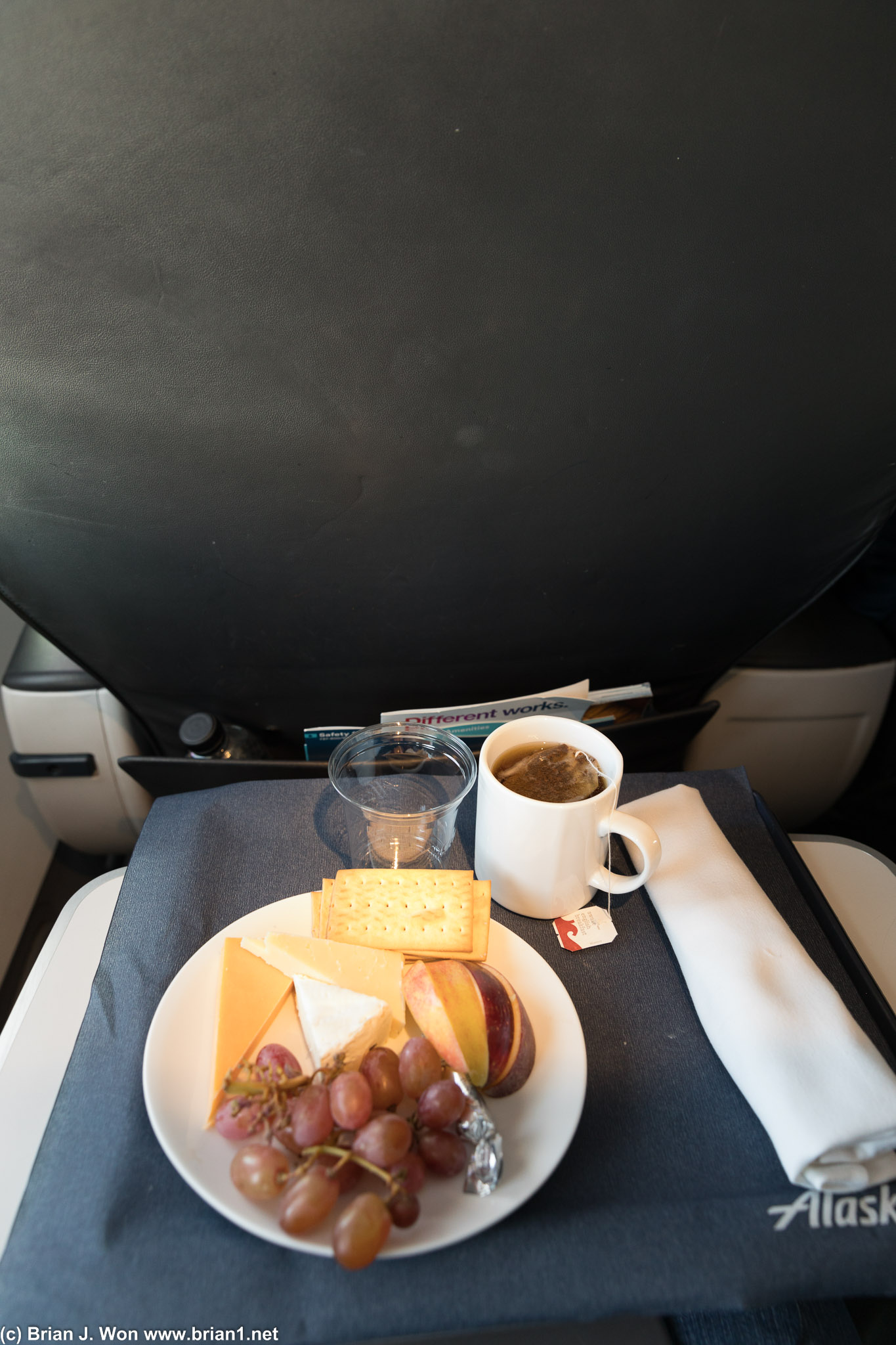 Unexpectedly decent snack plate. Cramped and old seating tho.