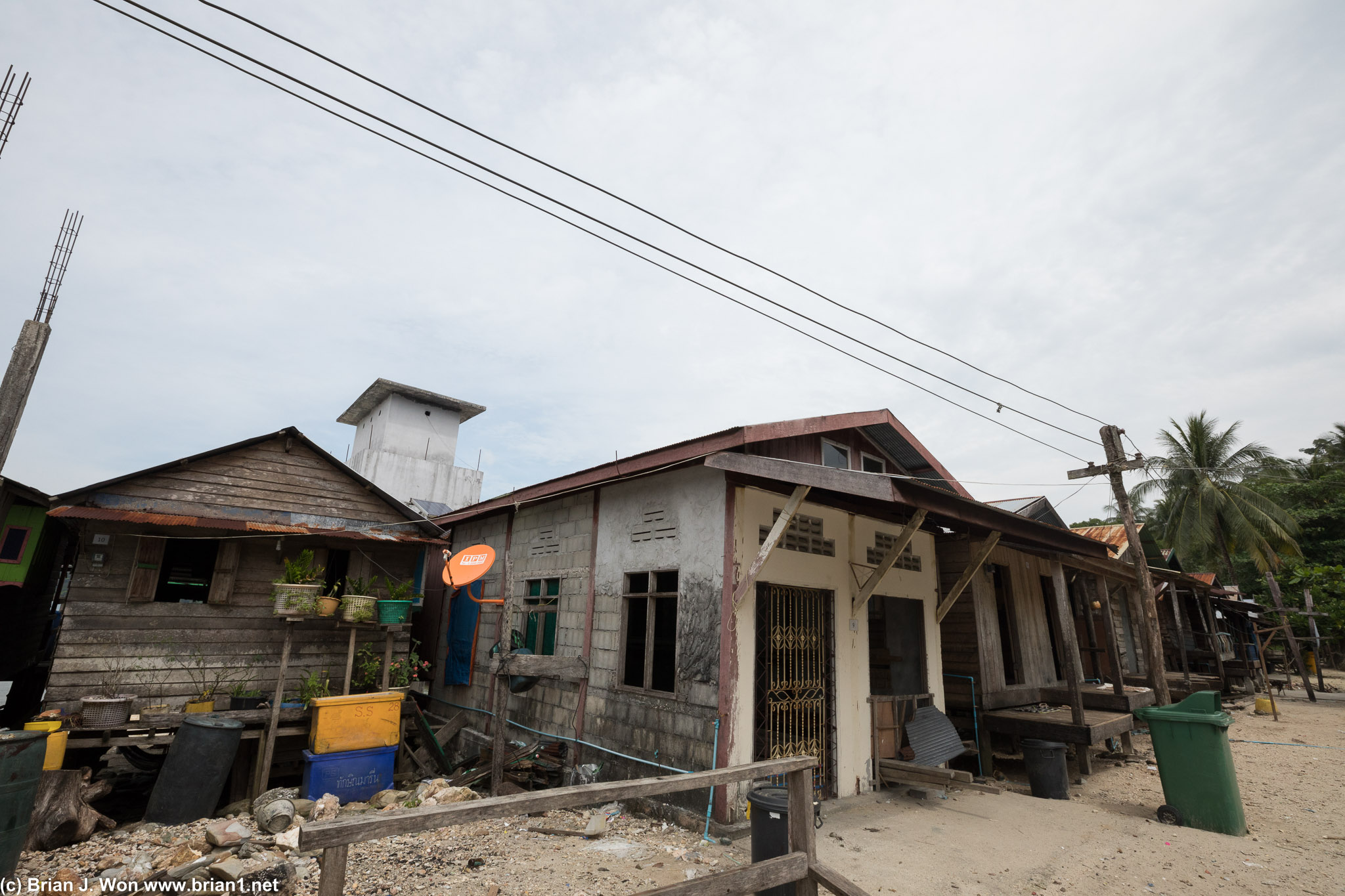 The Burmese side of Ma Kyone Galet.