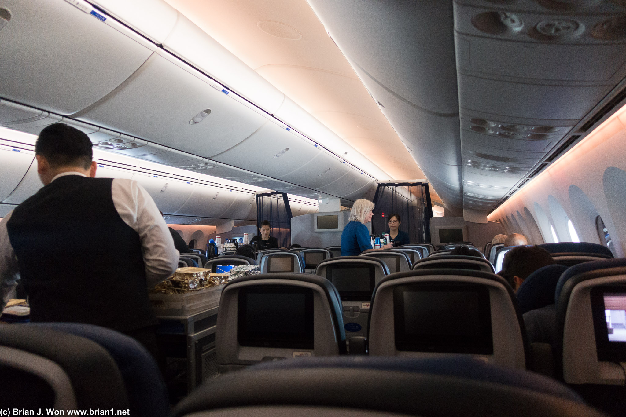 Great service... on a United flight!??! Notify the media!
