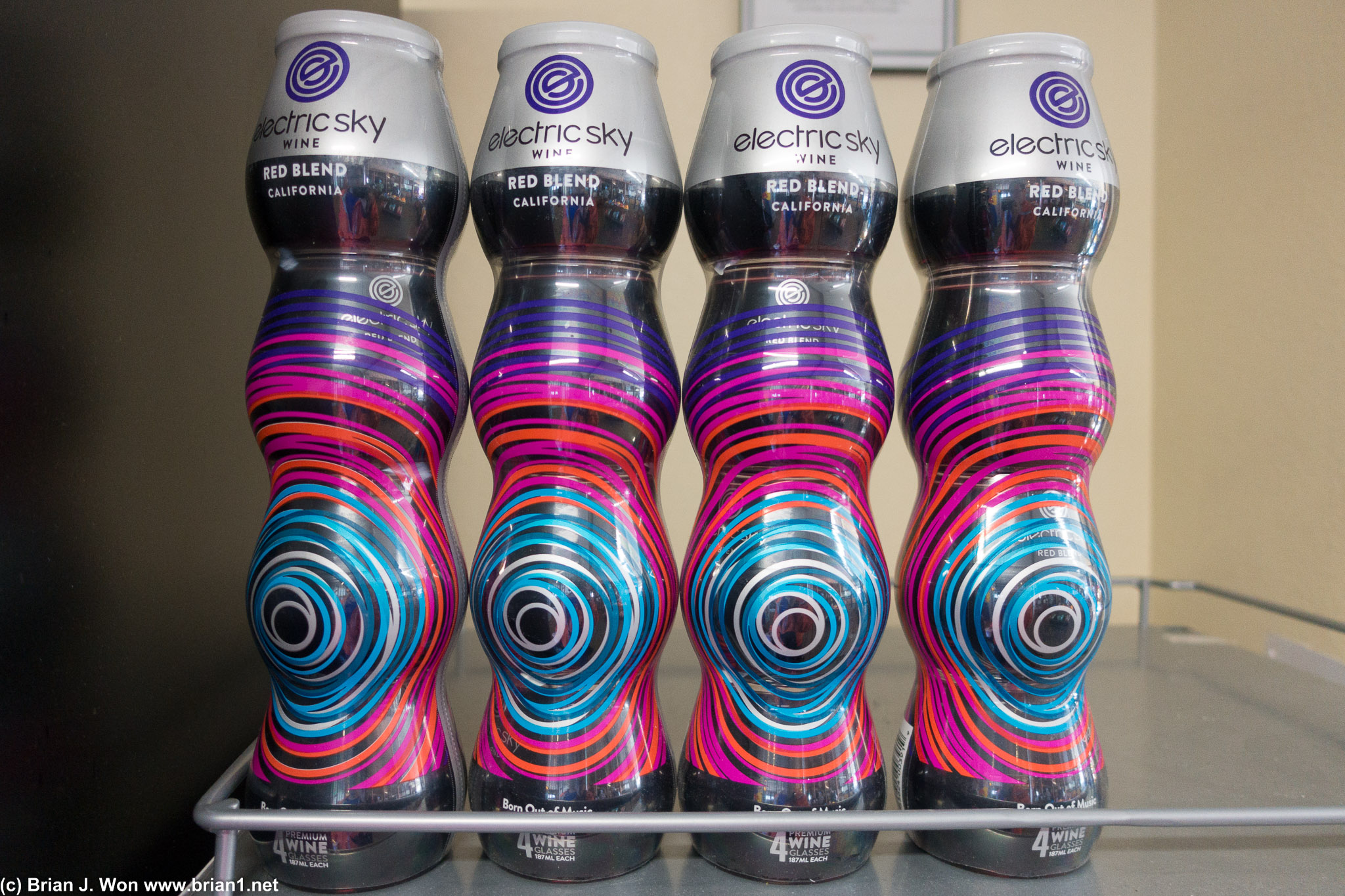 Plastic individual wine 4-packs at Main Lodge. o_0