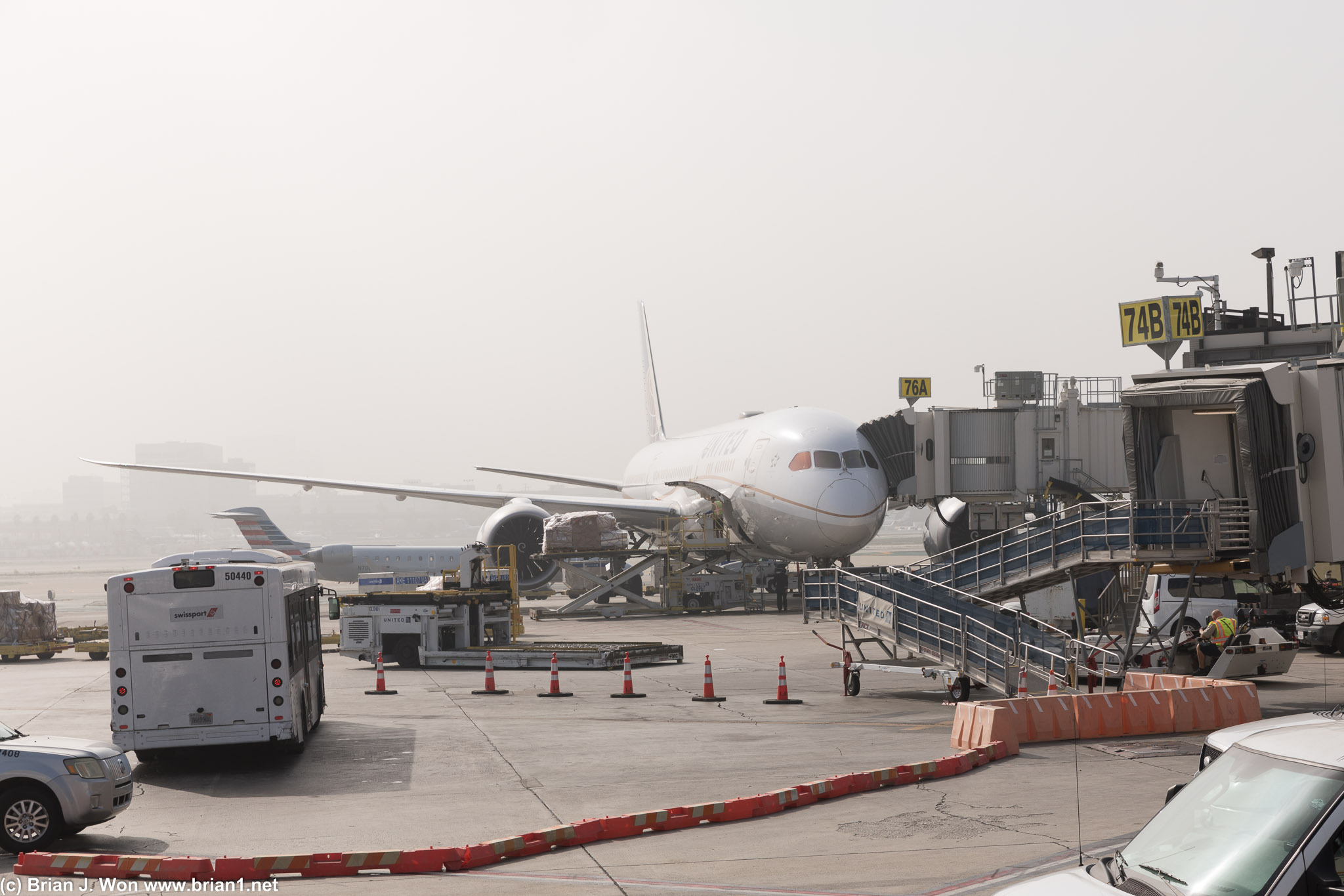 At least the Boeing 787-9 gets a gate.