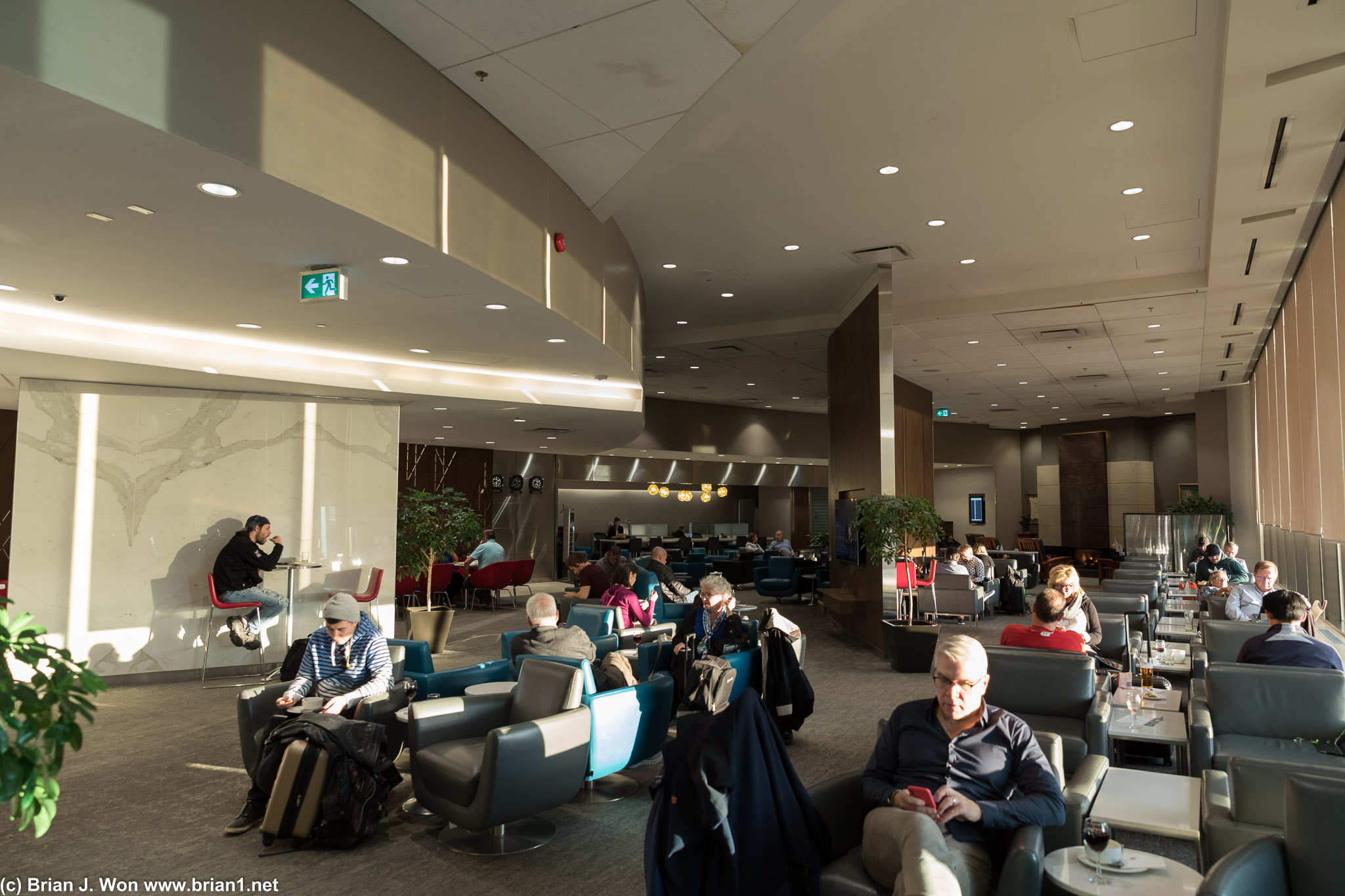 Maple Leaf Lounge, Concourse C.