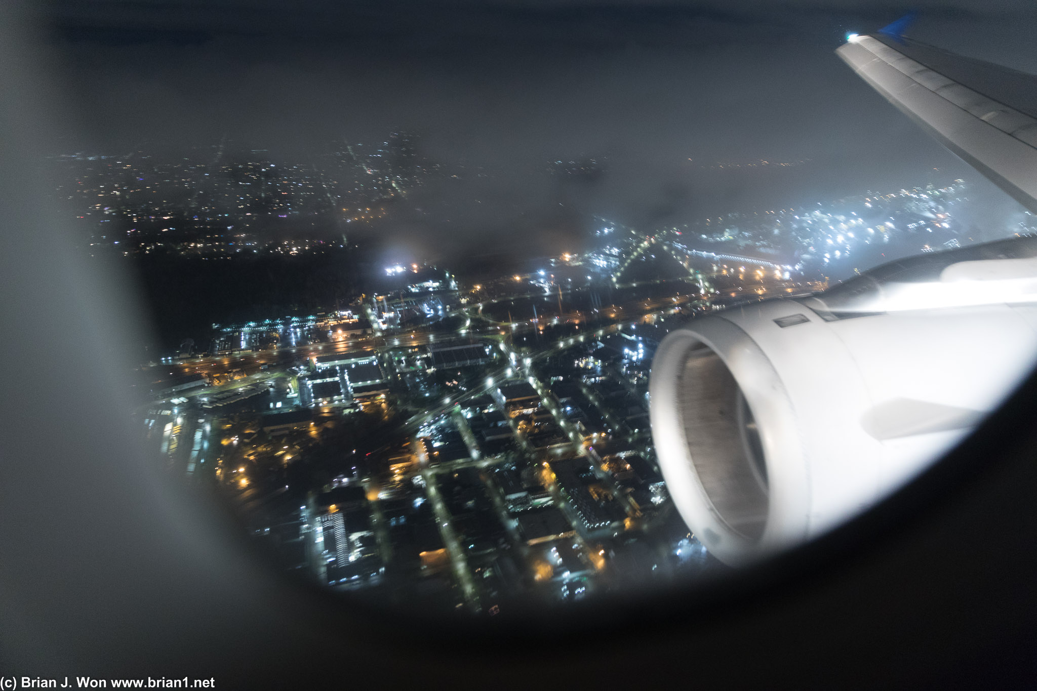 Final approach to SEA.