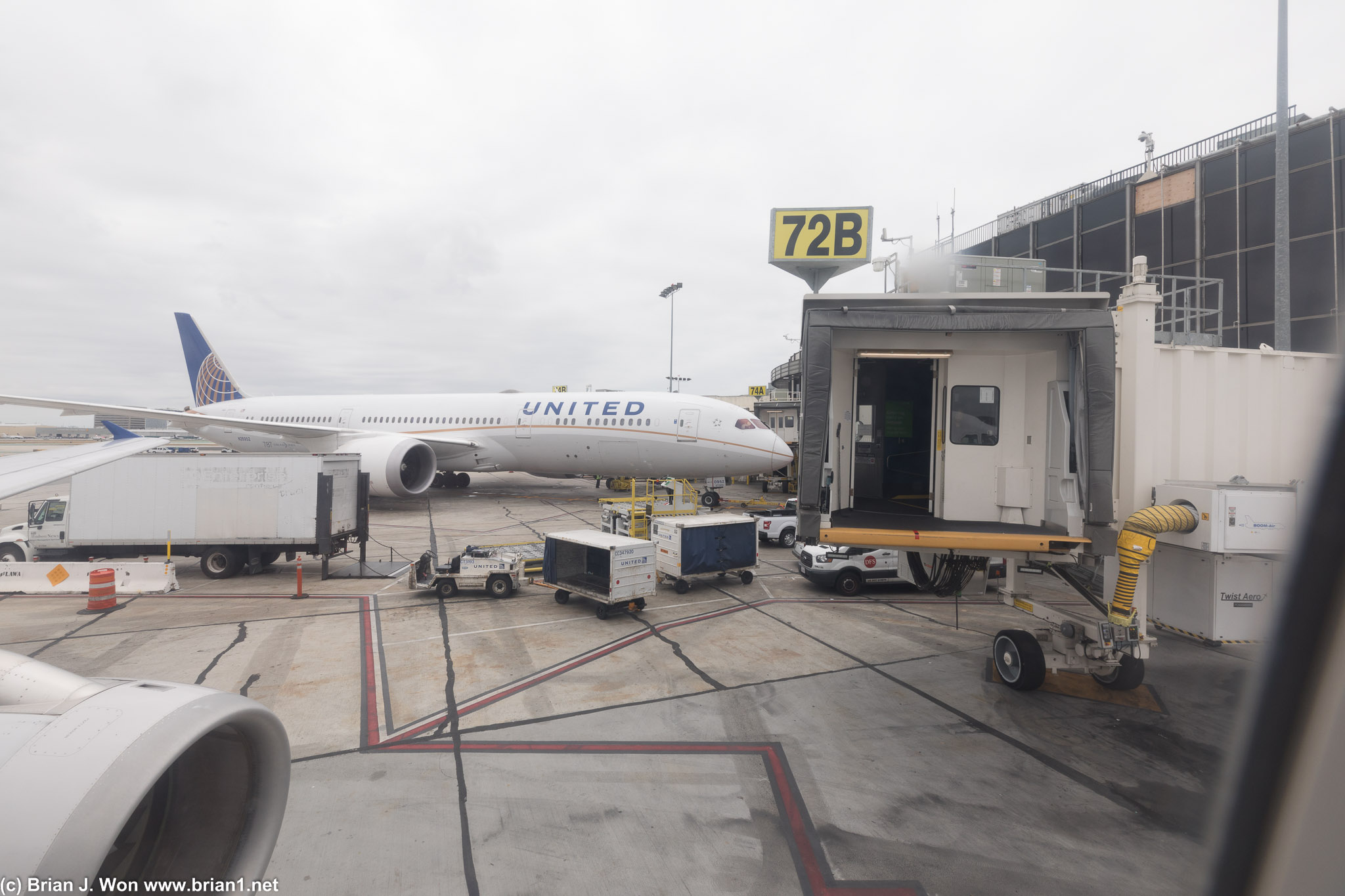 Jetbridge is broken. Send help.