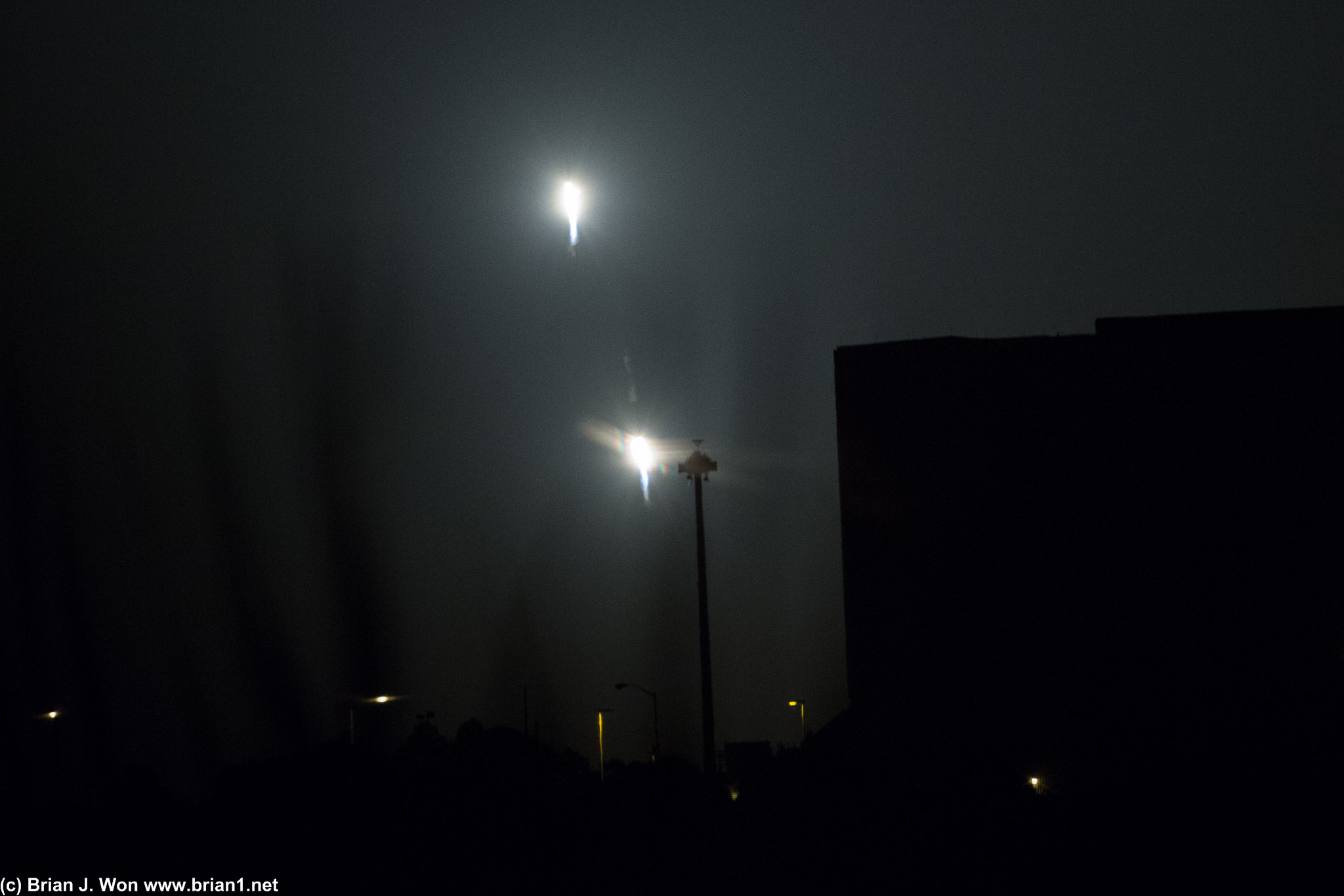 Both side boosters about to land.
