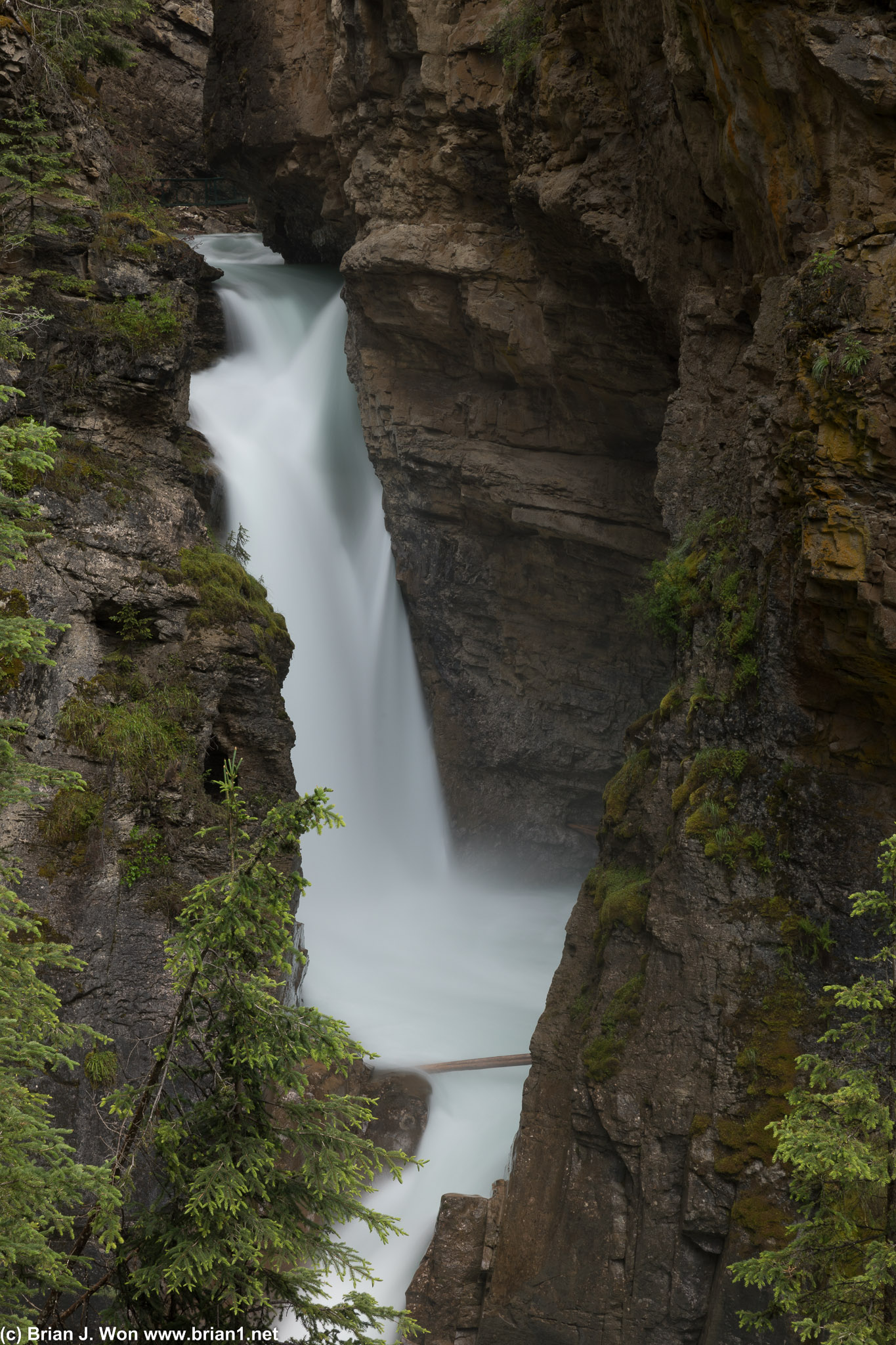Lower Falls, Johnston Canyon.
