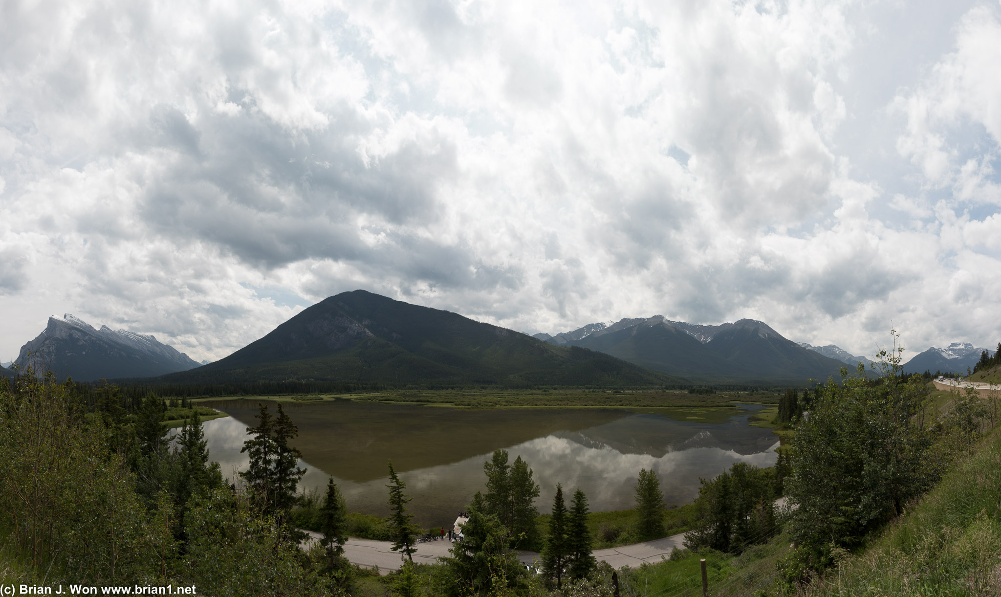 Vermillion Lakes are breathtaking.