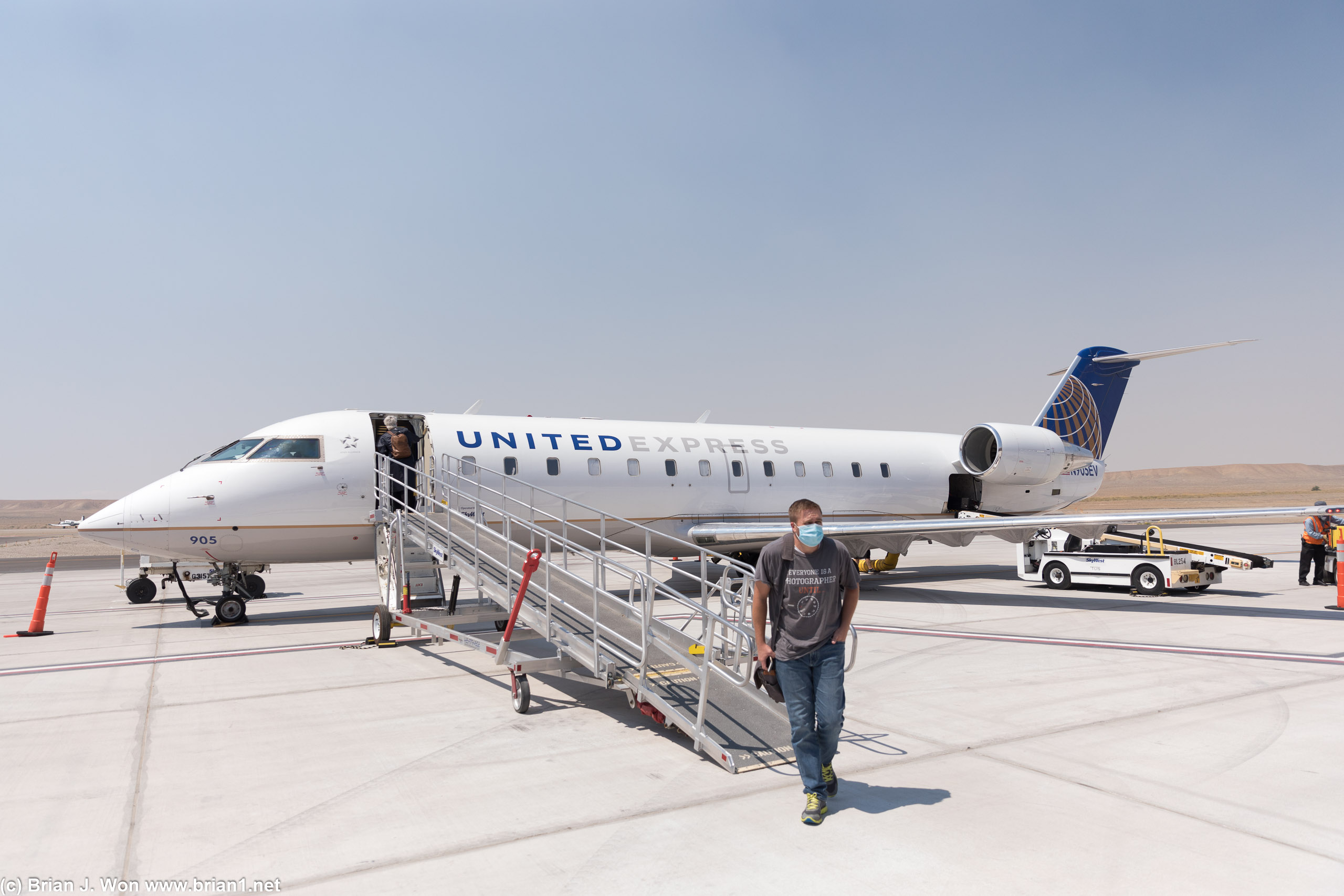 Itty bitty plane, meet little airport.