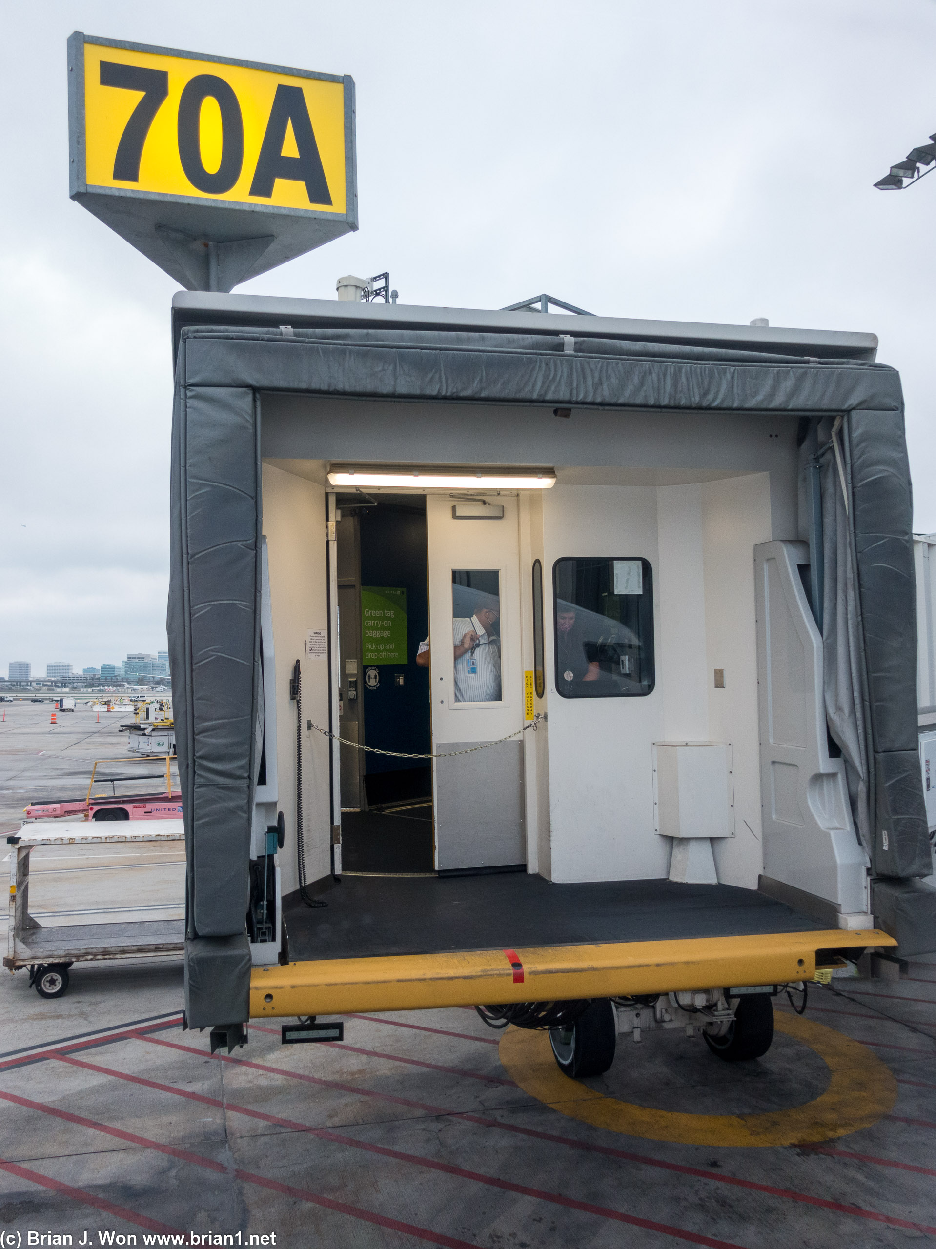 Waiting for the jet bridge.