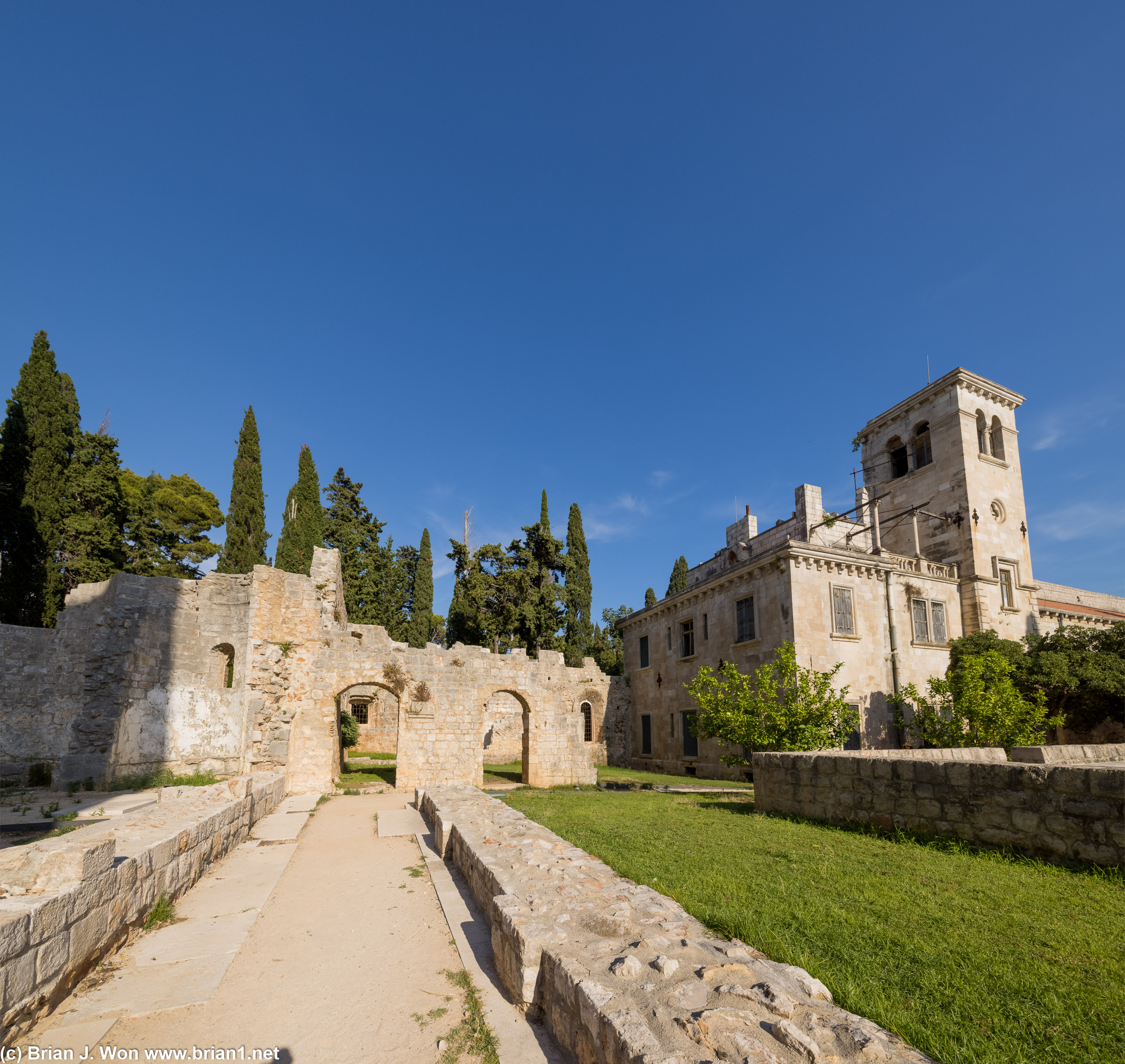 The monastery on Otok Lokrum.