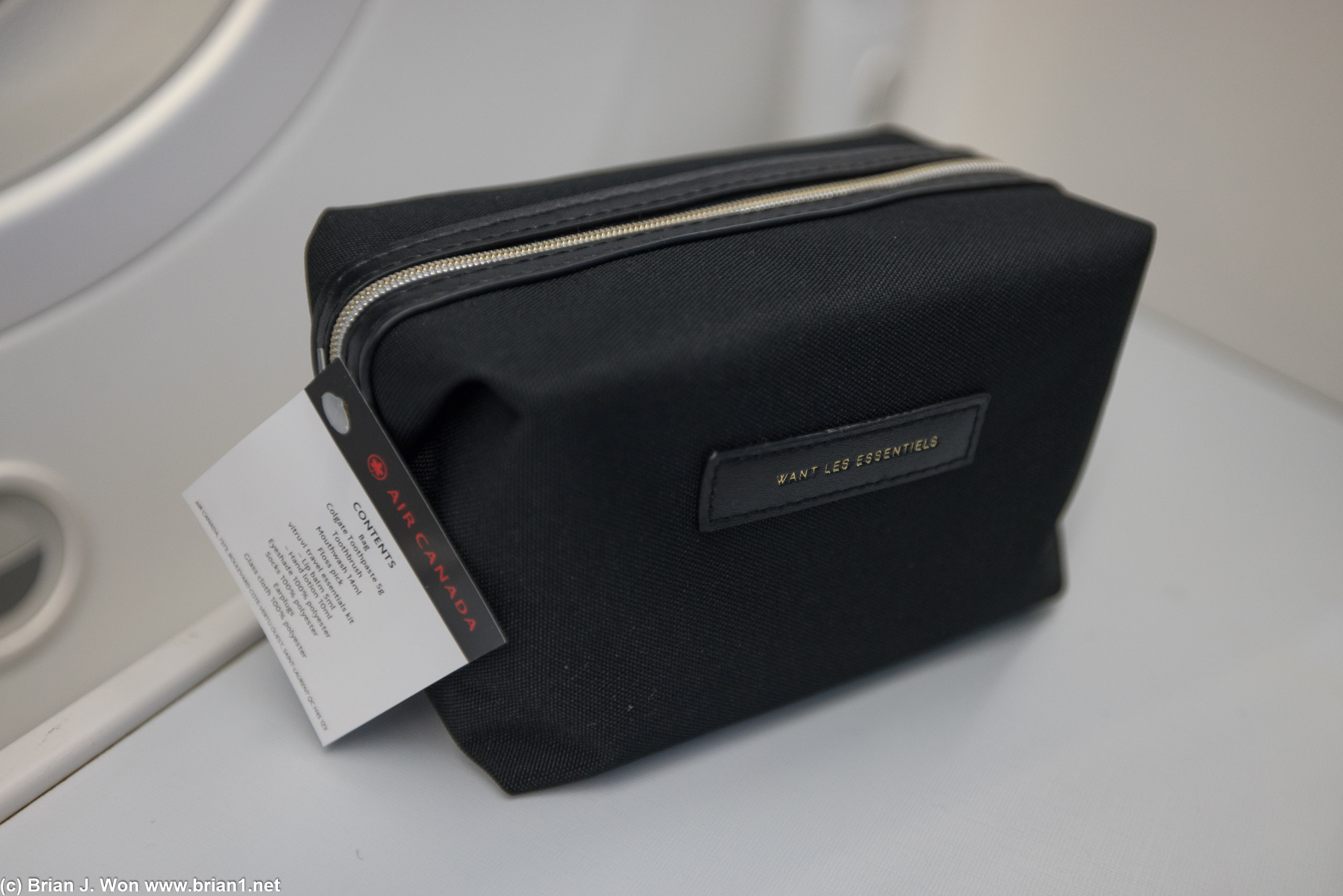 Want Les Essentiels amenity kit.