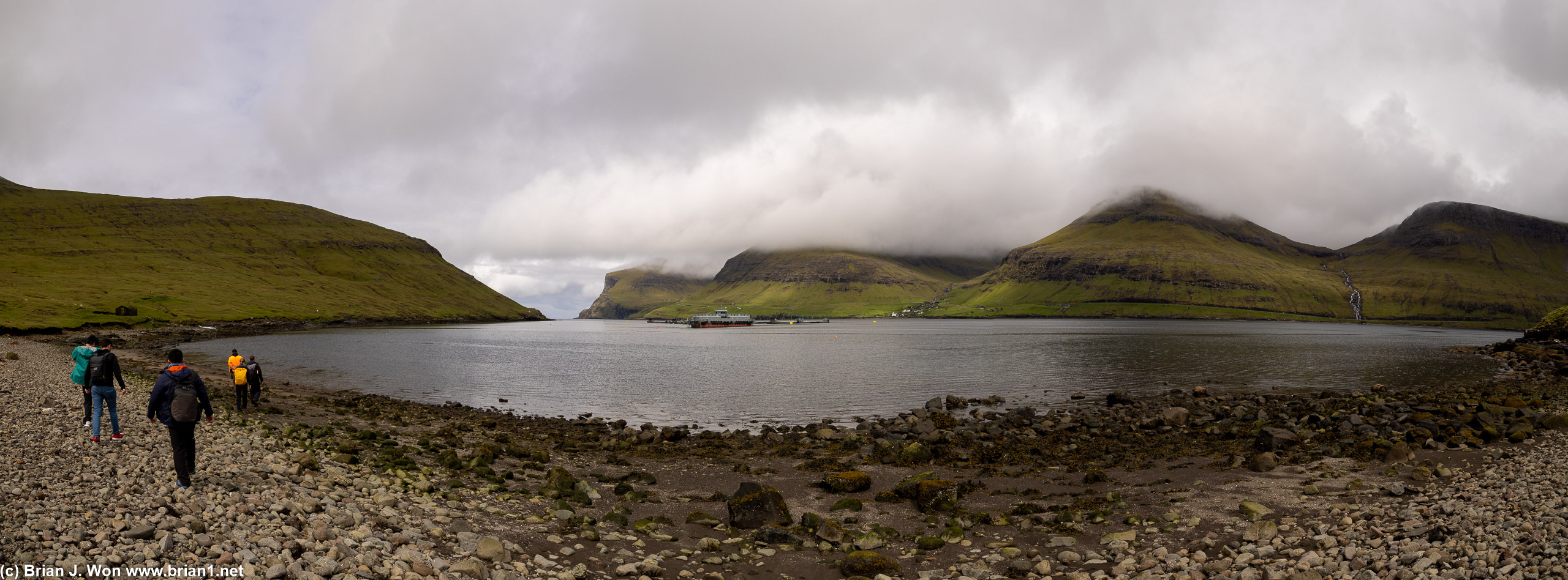 You stay fairly close to the waters edge the first half of the hike.