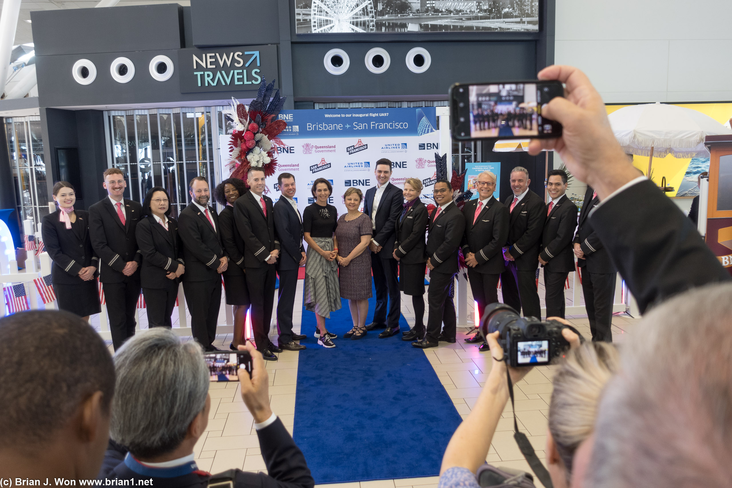 Virgin Australia CEO Jayne Hrdlicka with United SVP Patrick Quayle and the flight attendants.