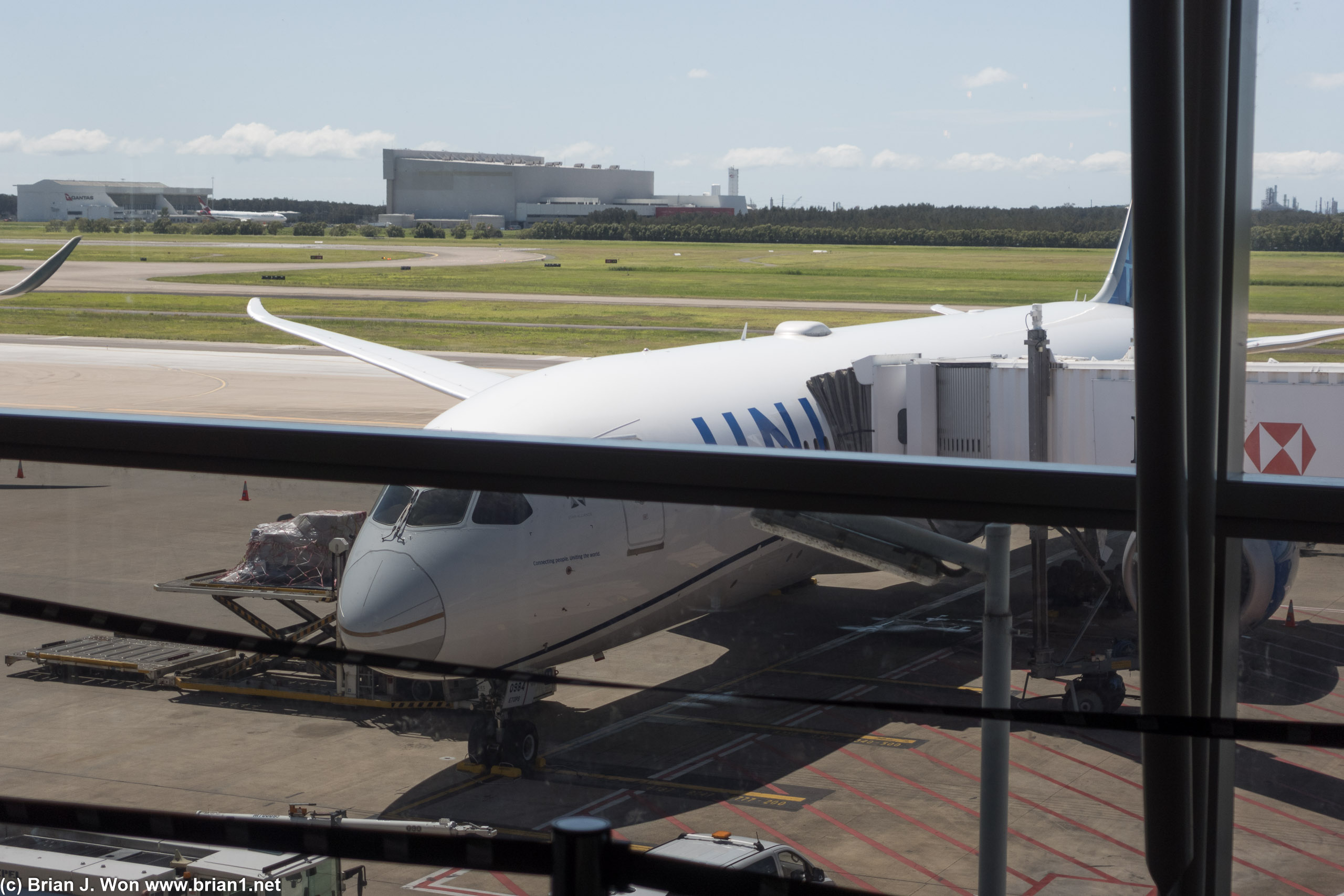 N29984 and its mismatched nose cone for the return home.