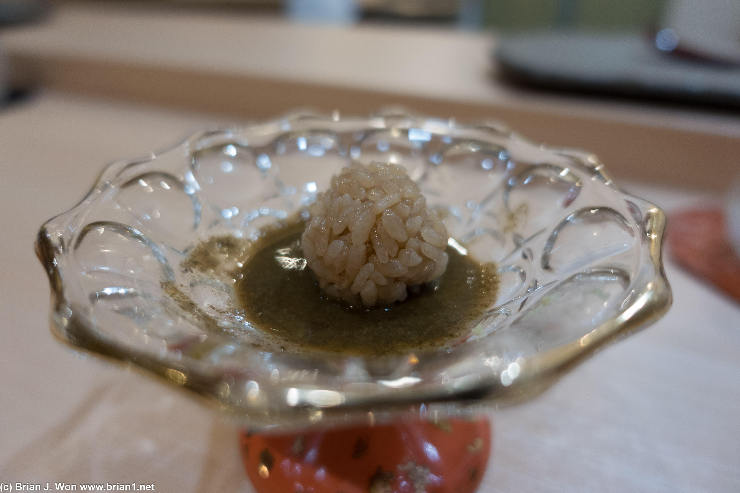 Abalone liver, use the rice to use up the sauce.