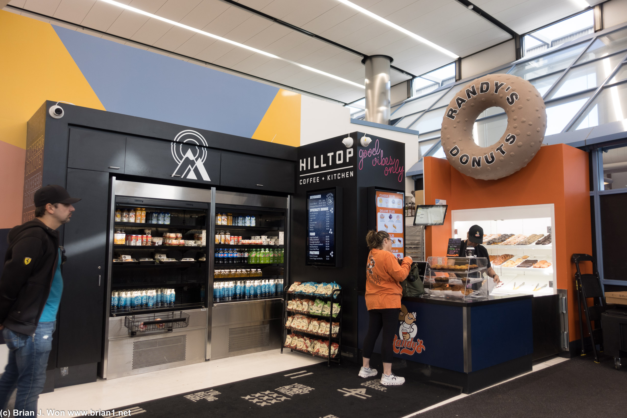 There's a Randy's Donuts at Terminal 7 now.