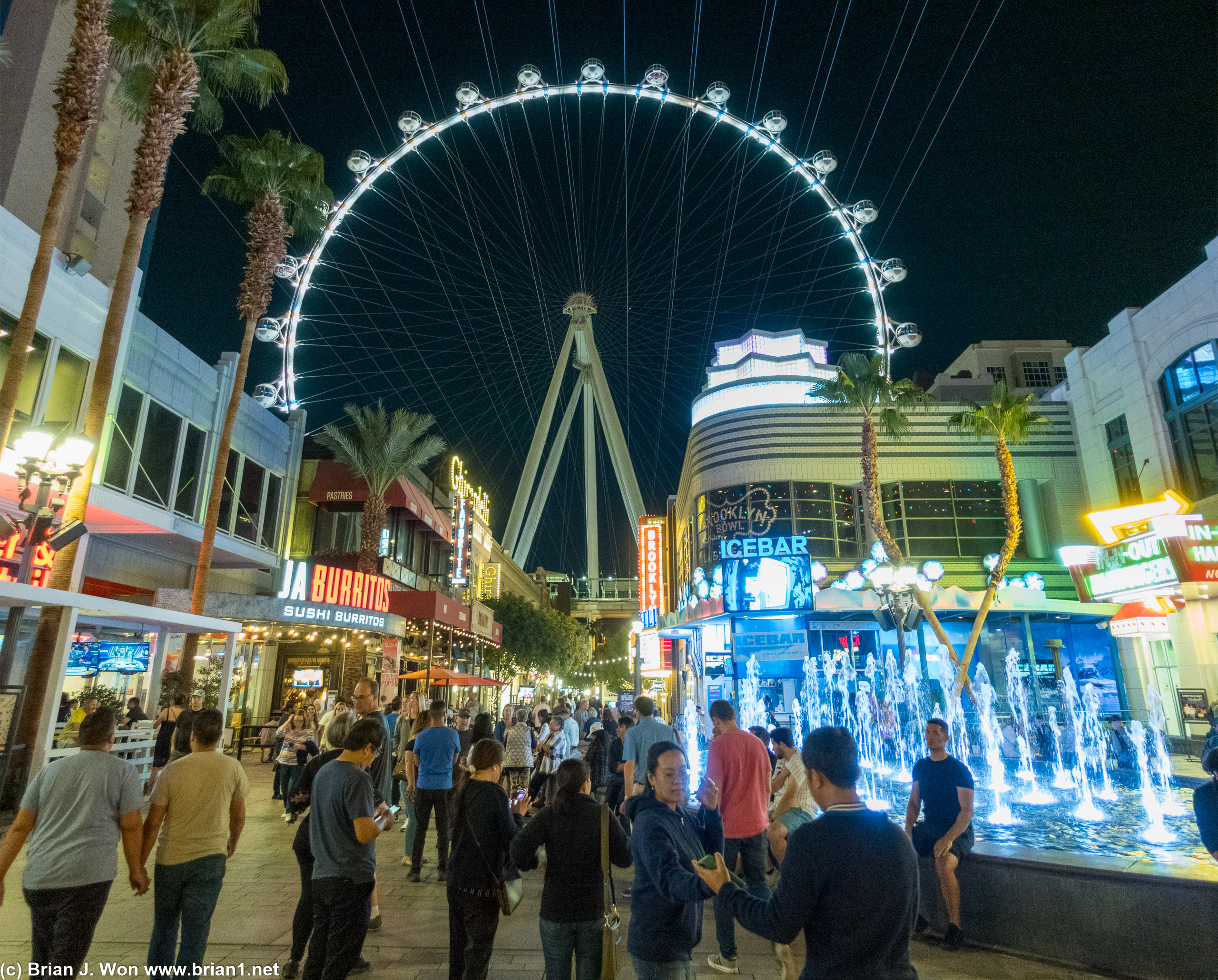 The LinQ Promenade.