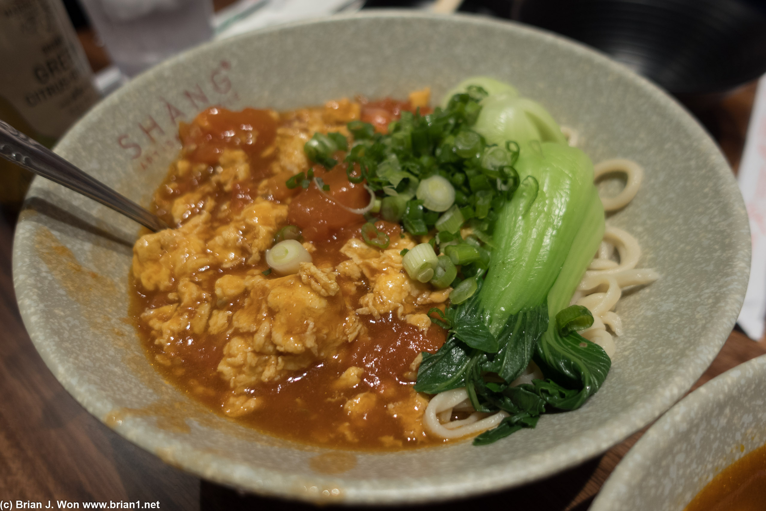 Tomato and scrambled egg noodle was so good.