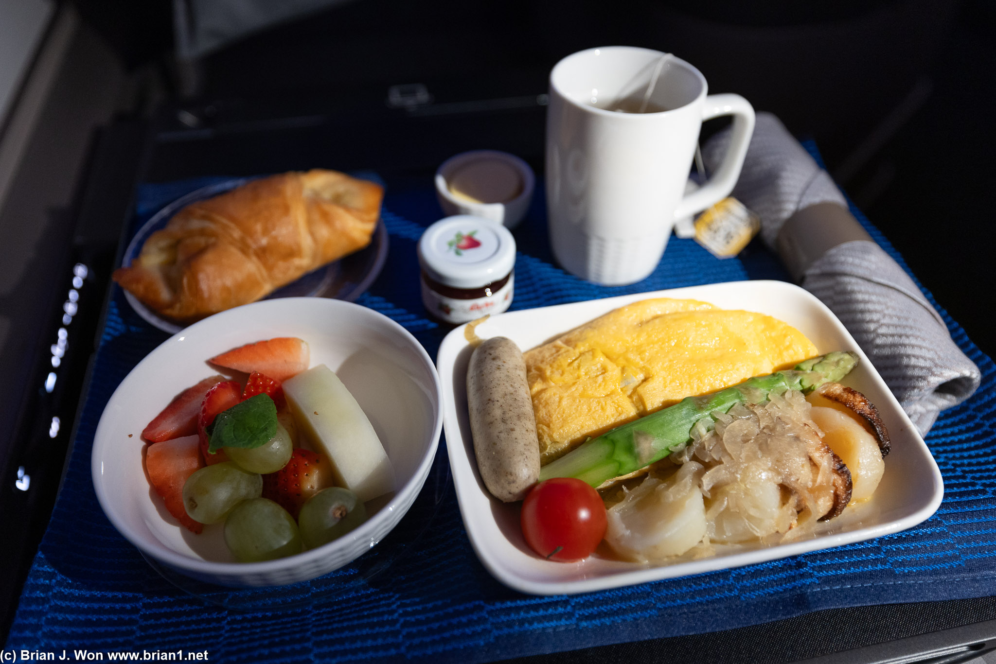 Pre-arrival omelet is forgettable. Not bad, but completely forgettable.