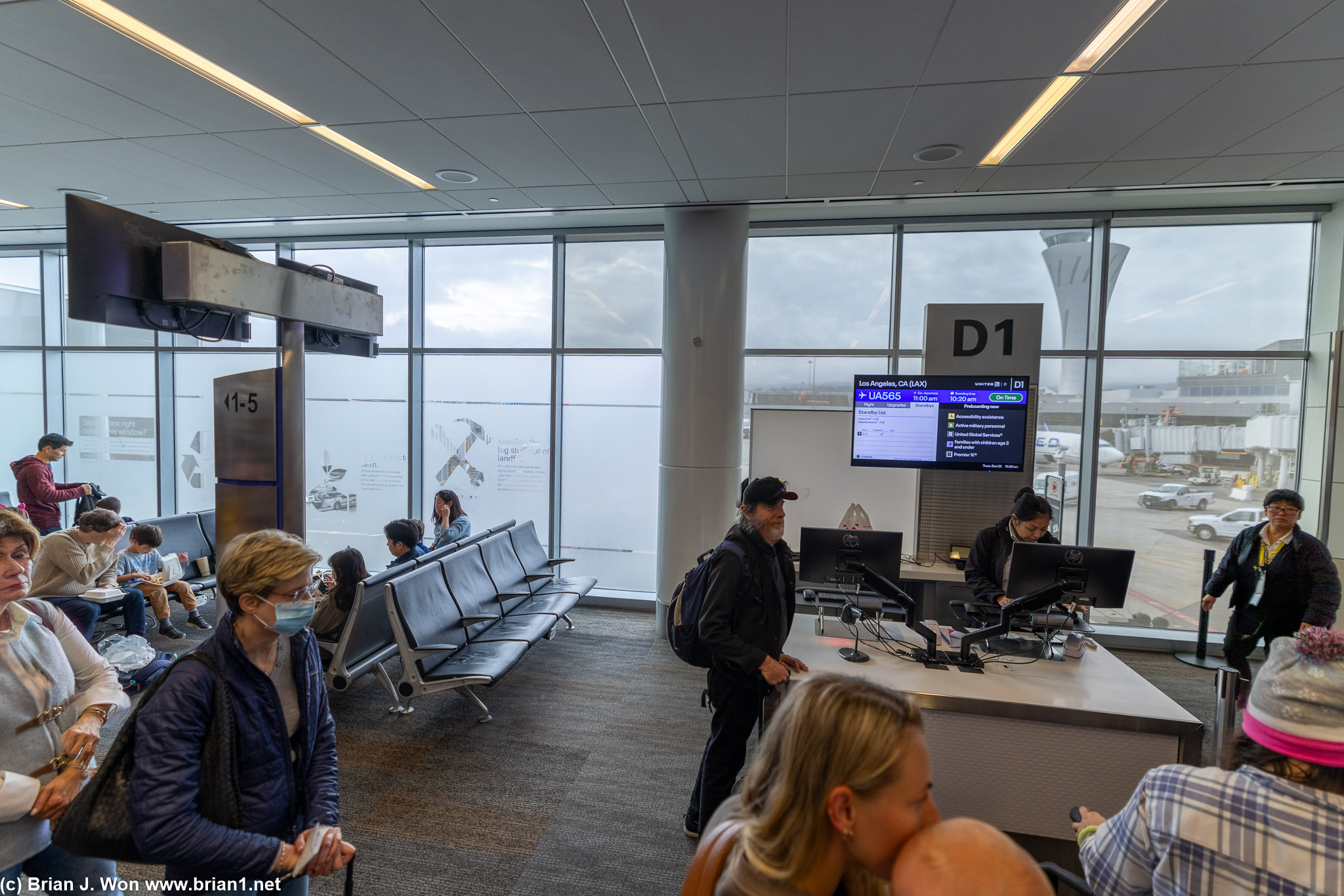 Just noticed United is now using gates shared with Southwest at Terminal 2, Concourse D, at SFO.