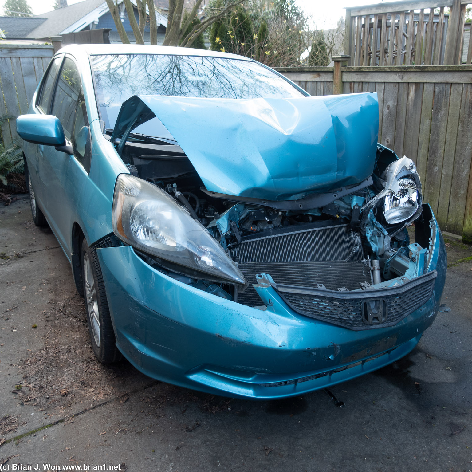 Poor car. :(