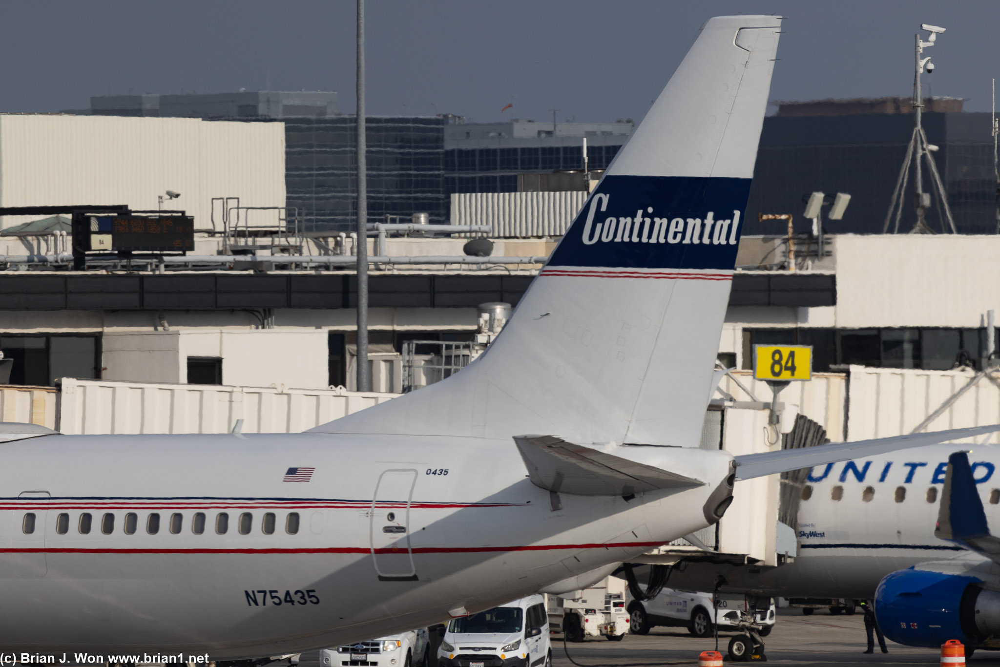 Continental heritage livery on this 737-900ER.