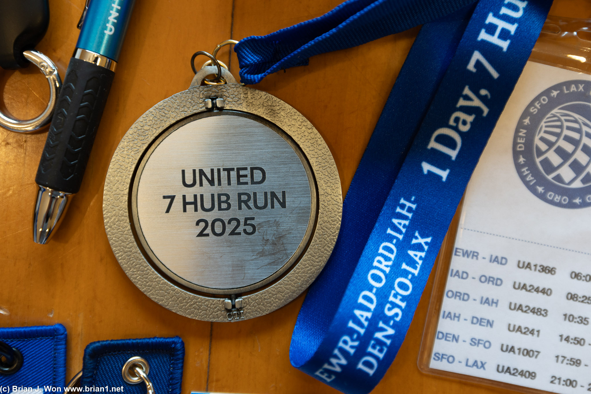 Hub run medal reverse.