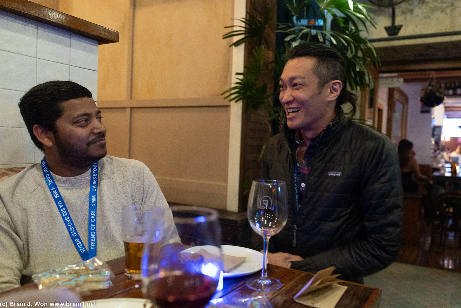 Danze, from United's Sydney operation, talking with Carl.