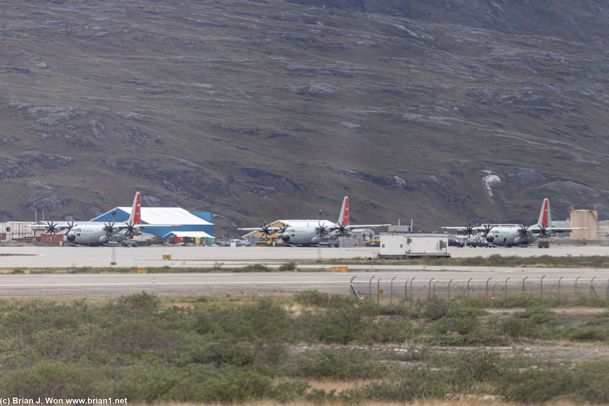 USAF C-130H upgraded with Hamilton Sundstrand NP2000 8-bladed propellors.