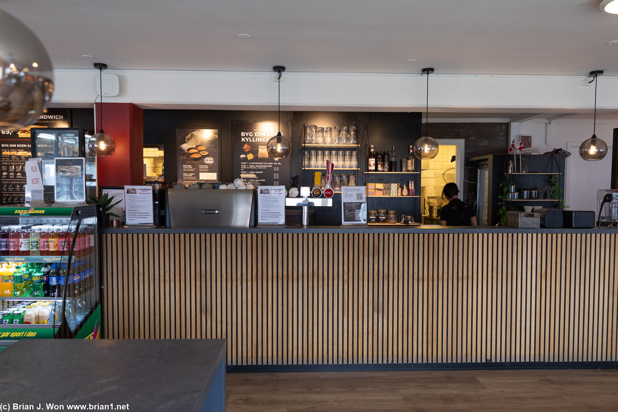 Inside Kylling and Co.