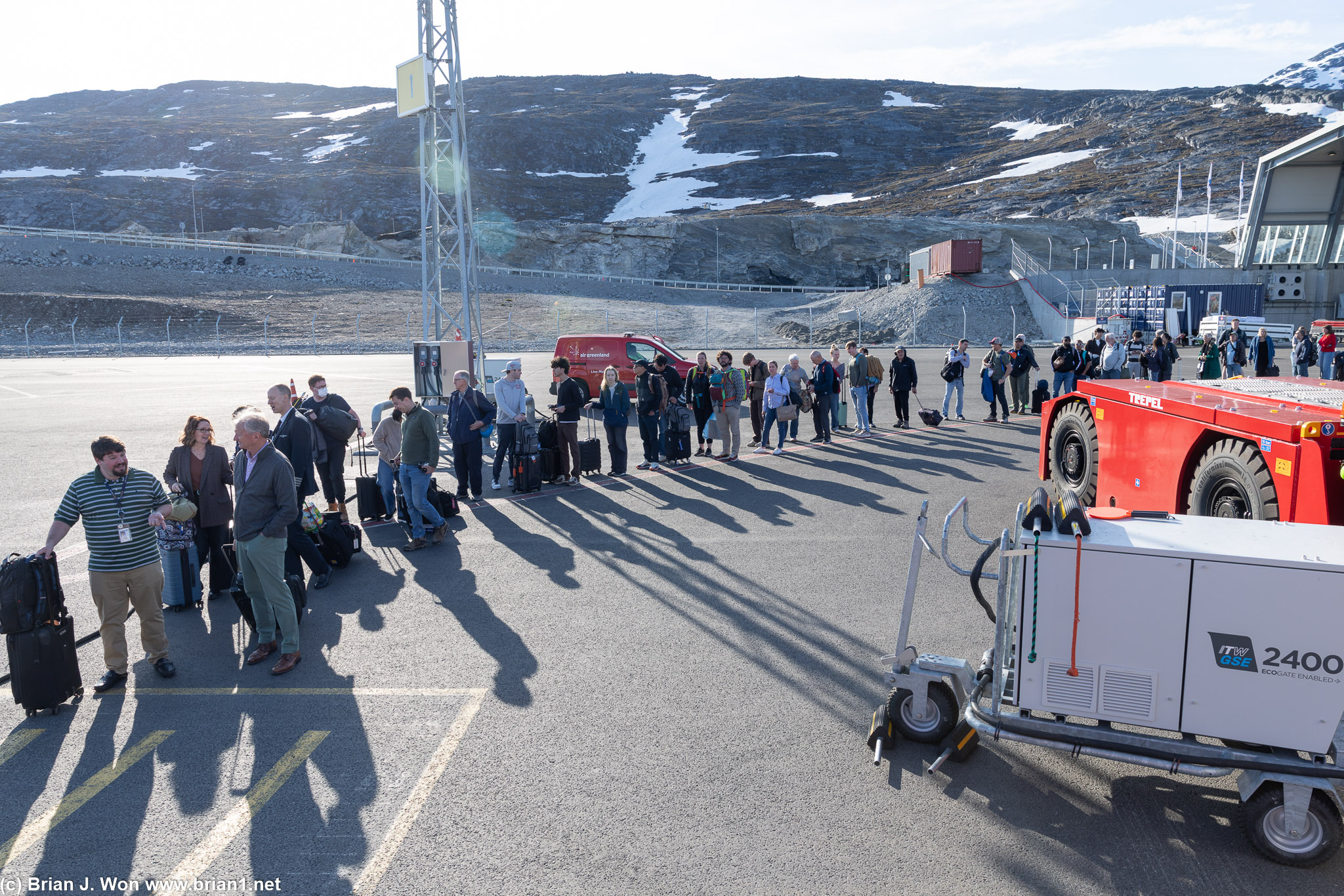 What nearly 166 people looks like when they all board from the tarmac.