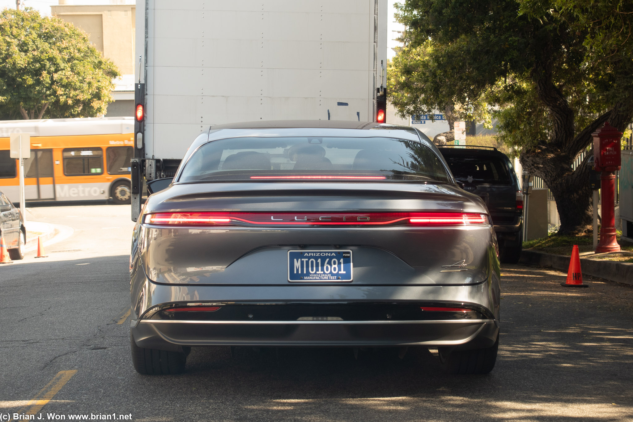 Random Lucid Air with manufacturer plates.