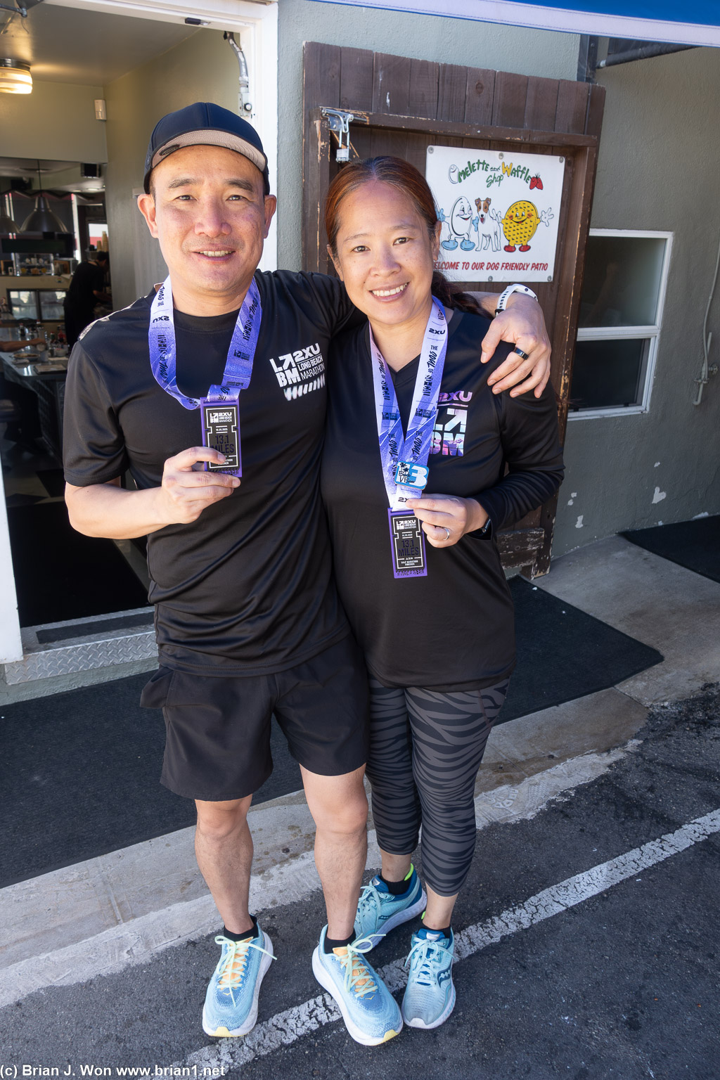 Weird to see Mike and Allison without the kids.