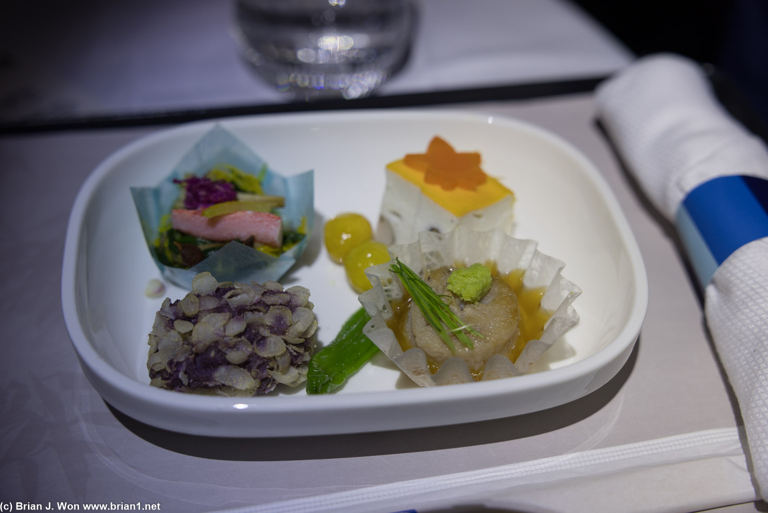 Japanese meal on UA 33.