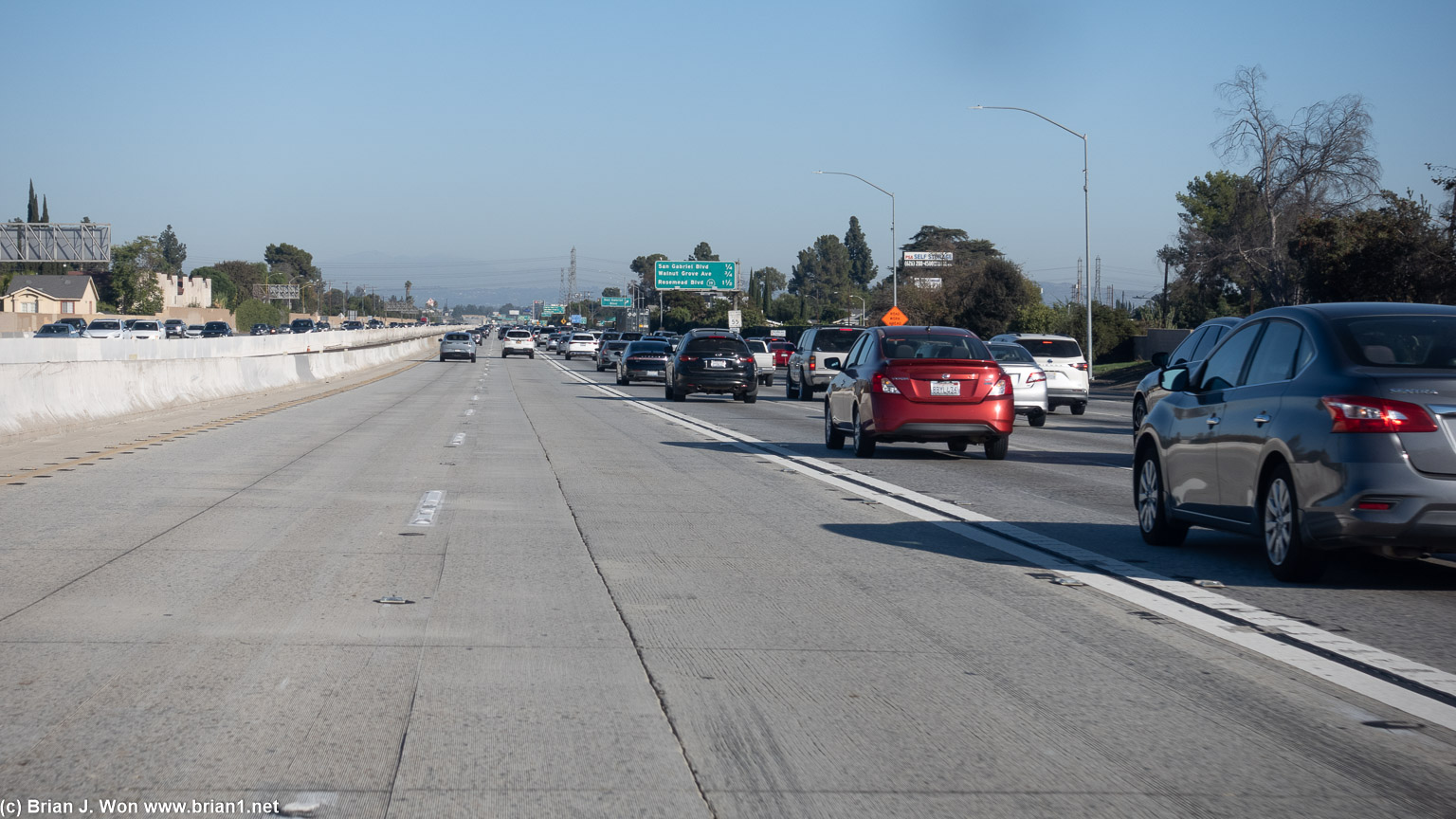 Weekend traffic sucks. FasTrak lanes FTW.