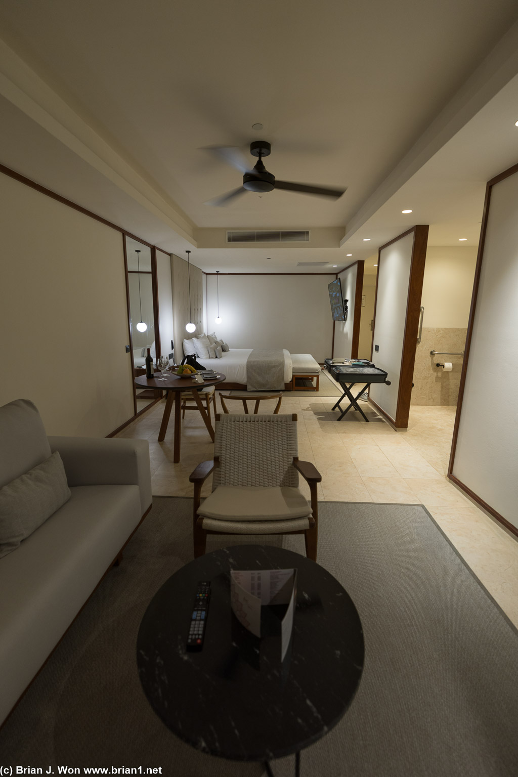 Room layout is... very simple.